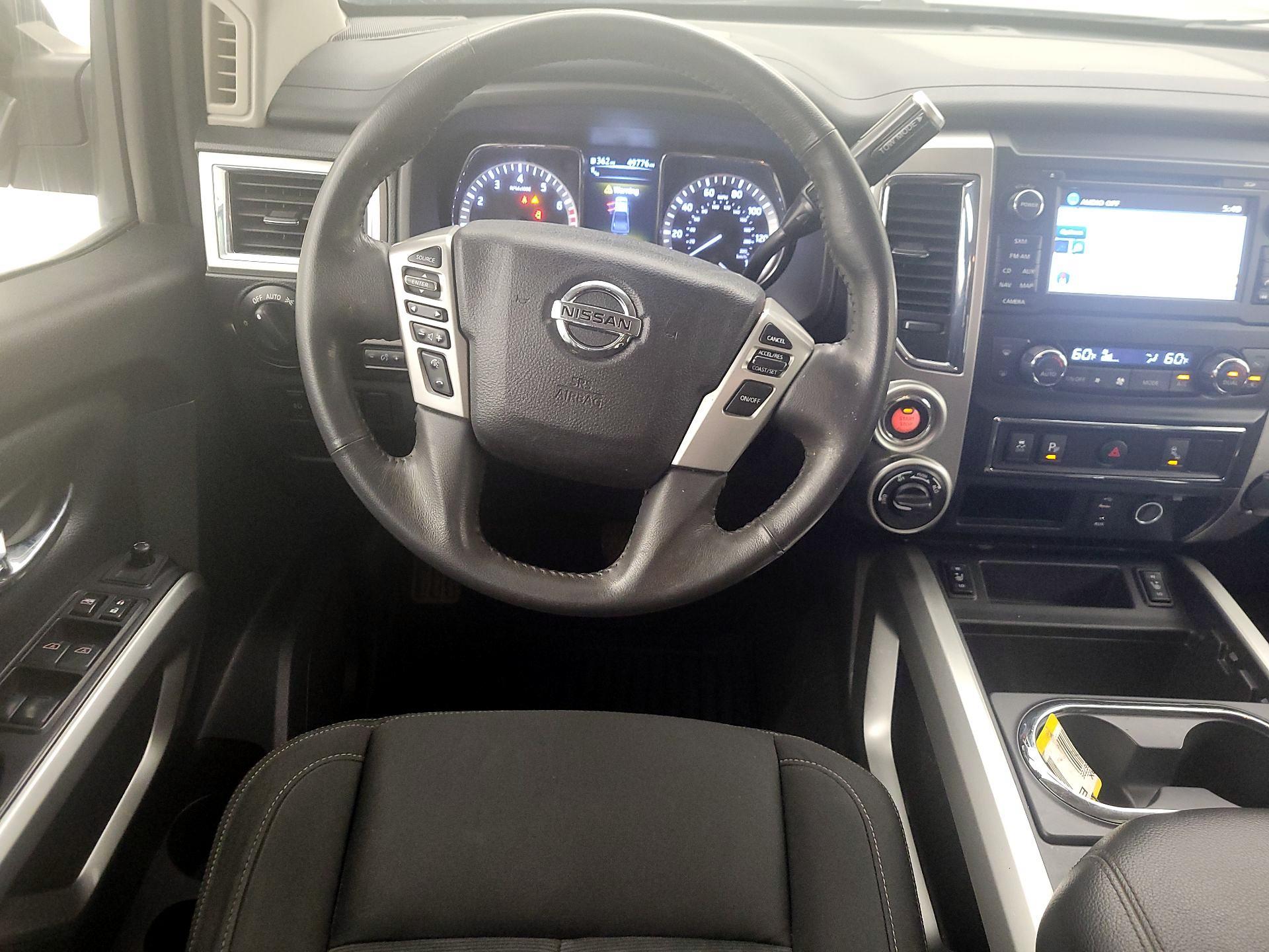 Thumbnail: 2017 Nissan Titan - 10