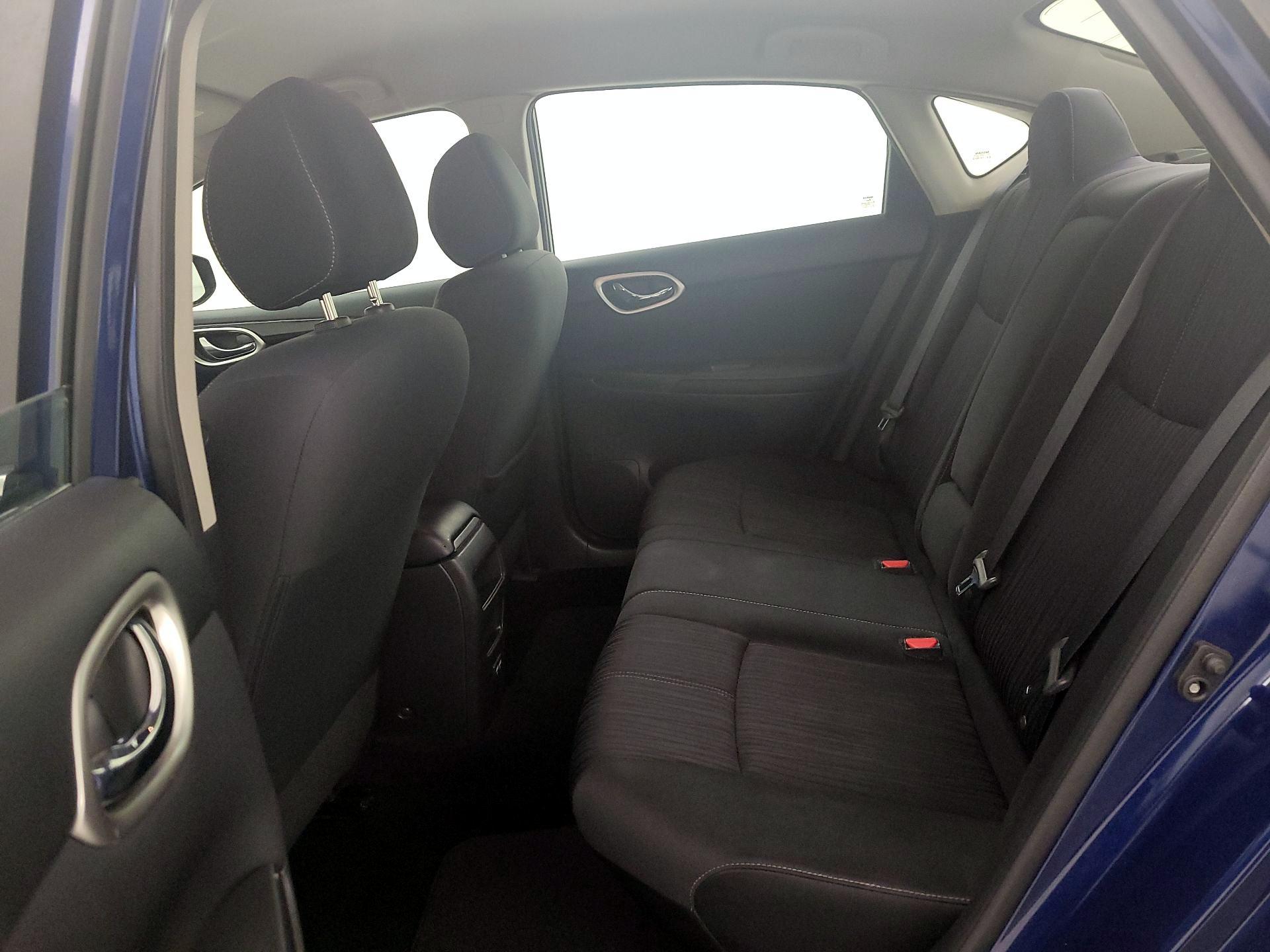 Thumbnail: 2018 Nissan Sentra - 19