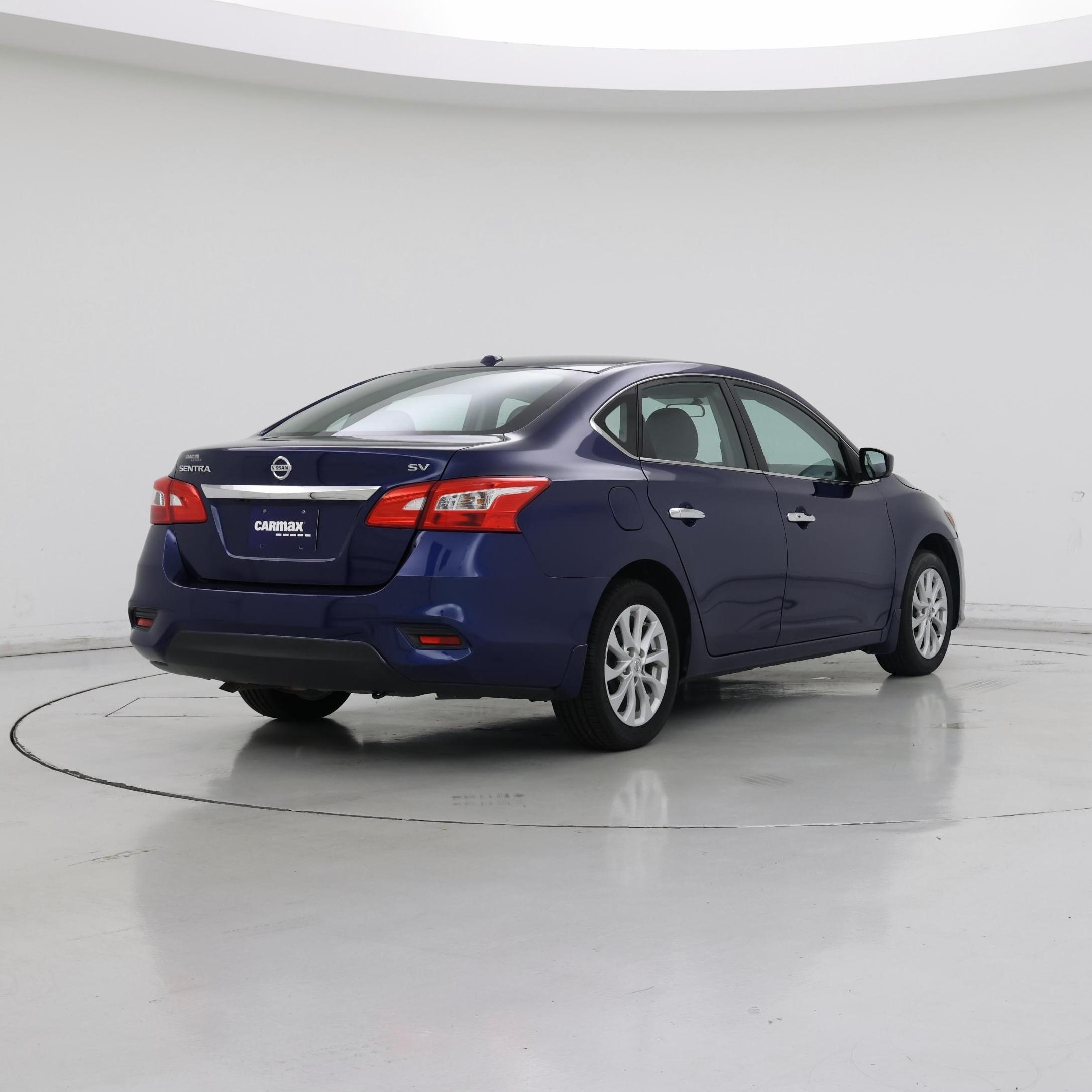 Thumbnail: 2018 Nissan Sentra - 8