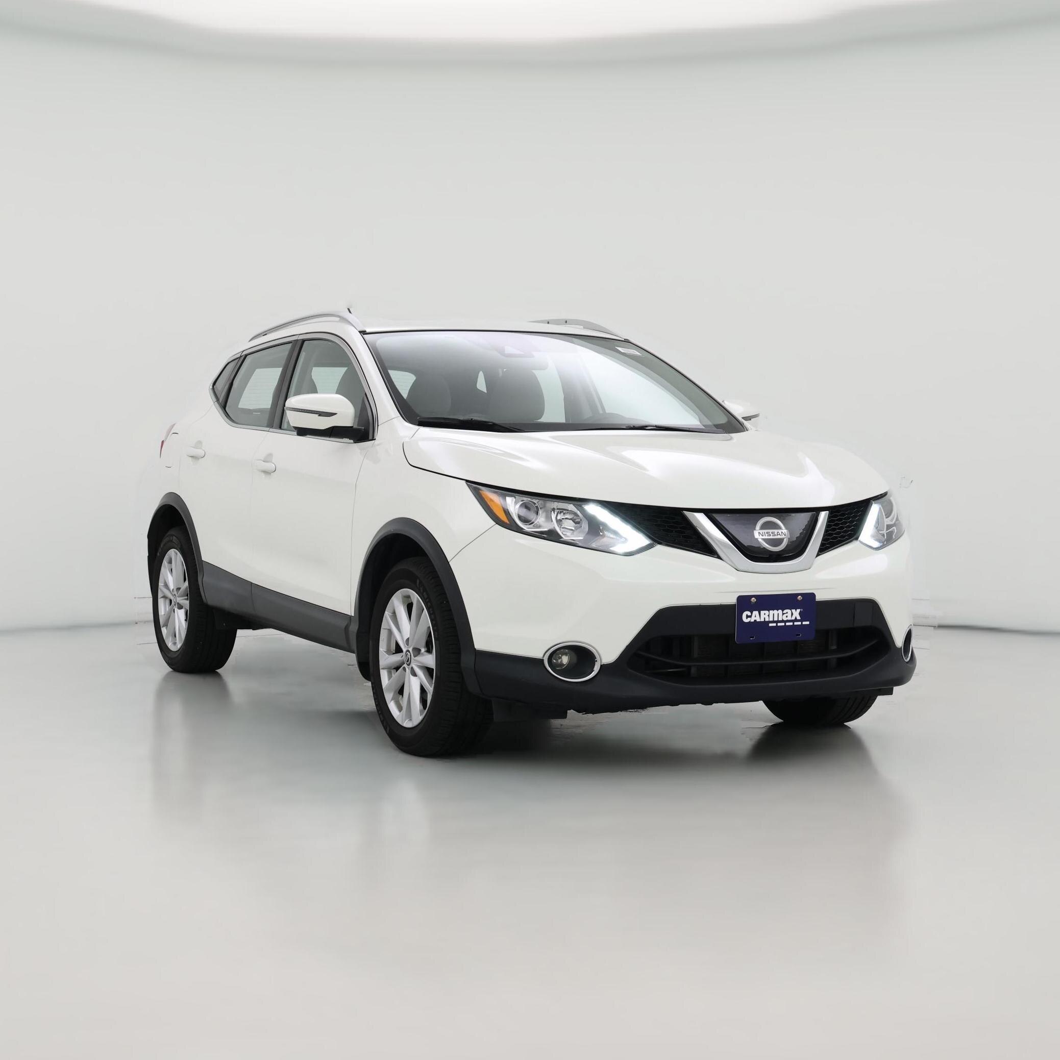 Thumbnail: 2019 Nissan Rogue Sport - 1