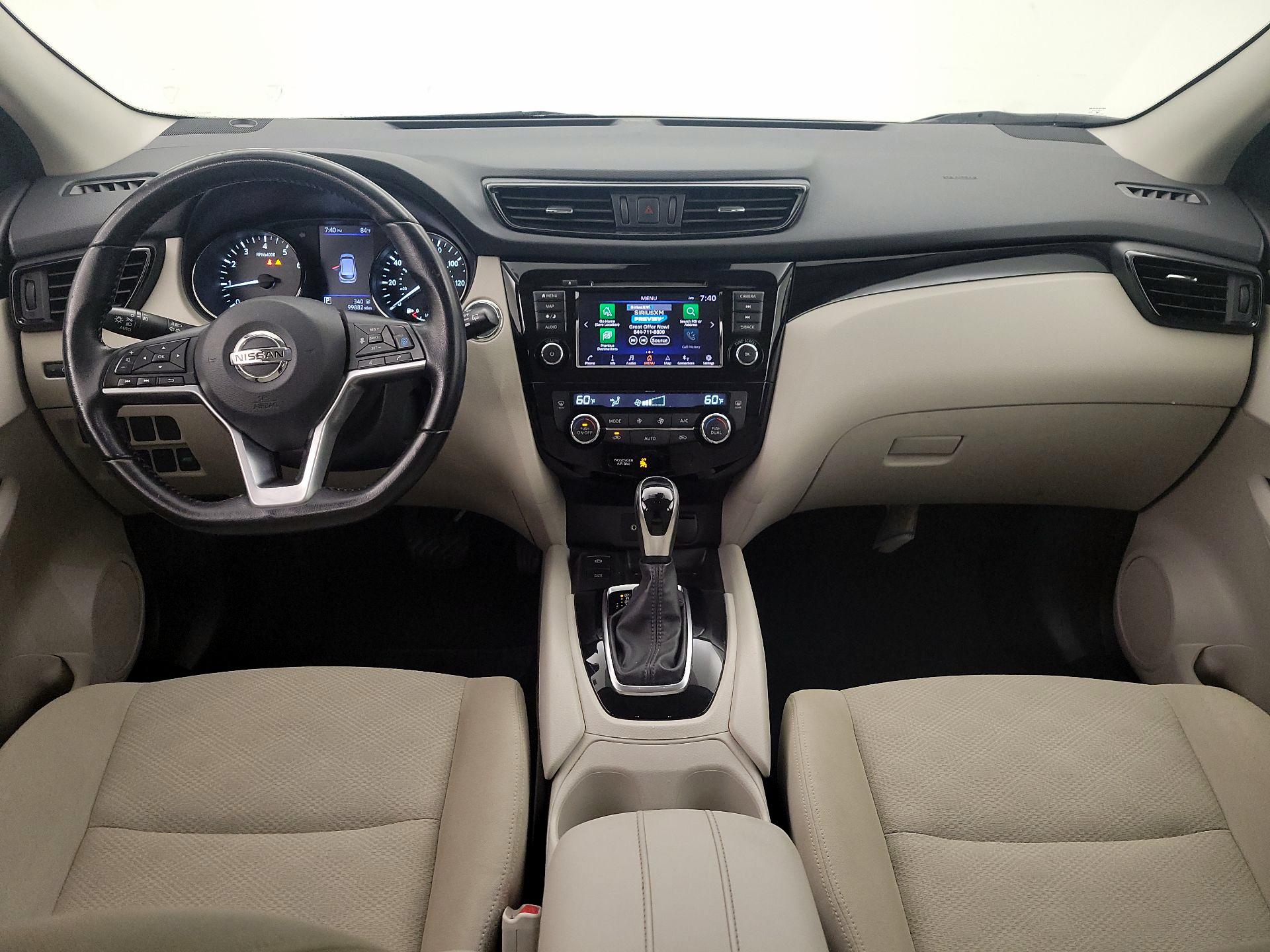 Thumbnail: 2019 Nissan Rogue Sport - 9