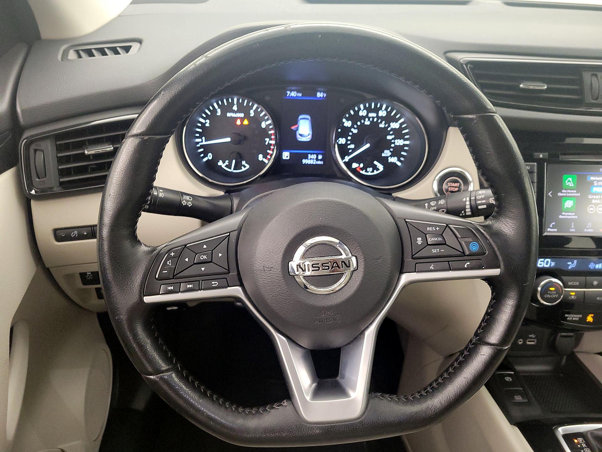 Thumbnail: 2019 Nissan Rogue Sport - 10