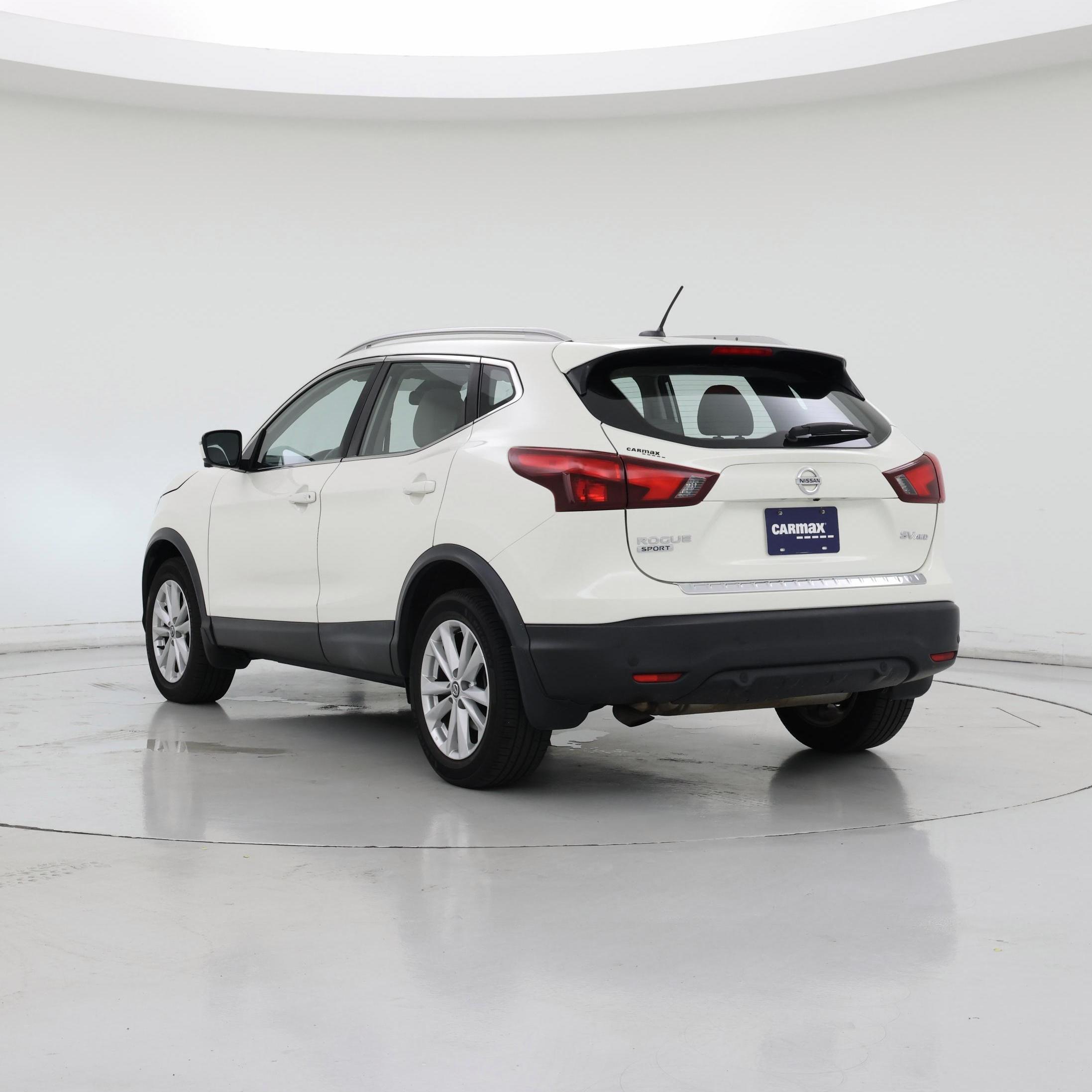 Thumbnail: 2019 Nissan Rogue Sport - 2