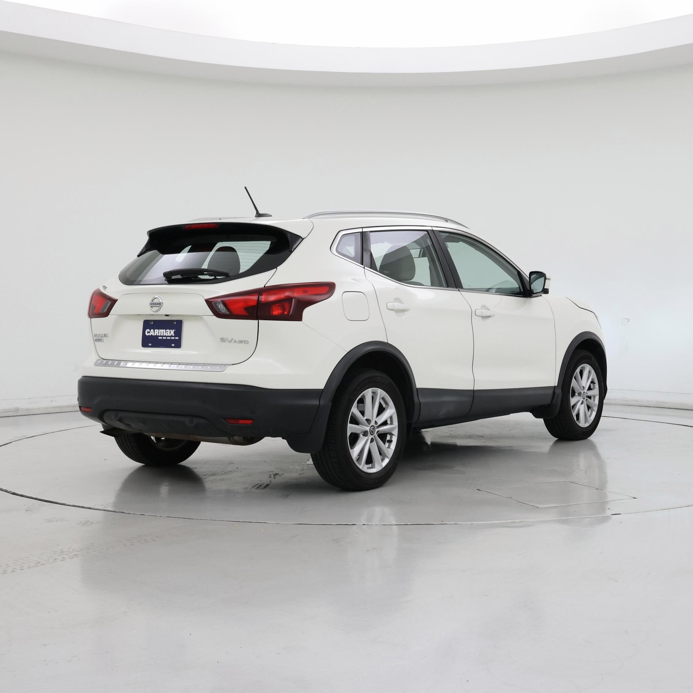 Thumbnail: 2019 Nissan Rogue Sport - 8