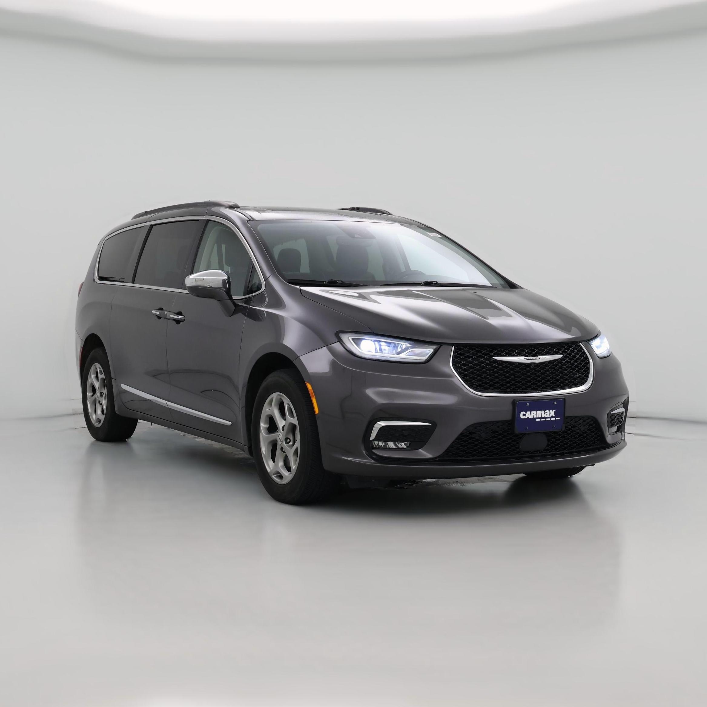Thumbnail: 2022 Chrysler Pacifica - 1