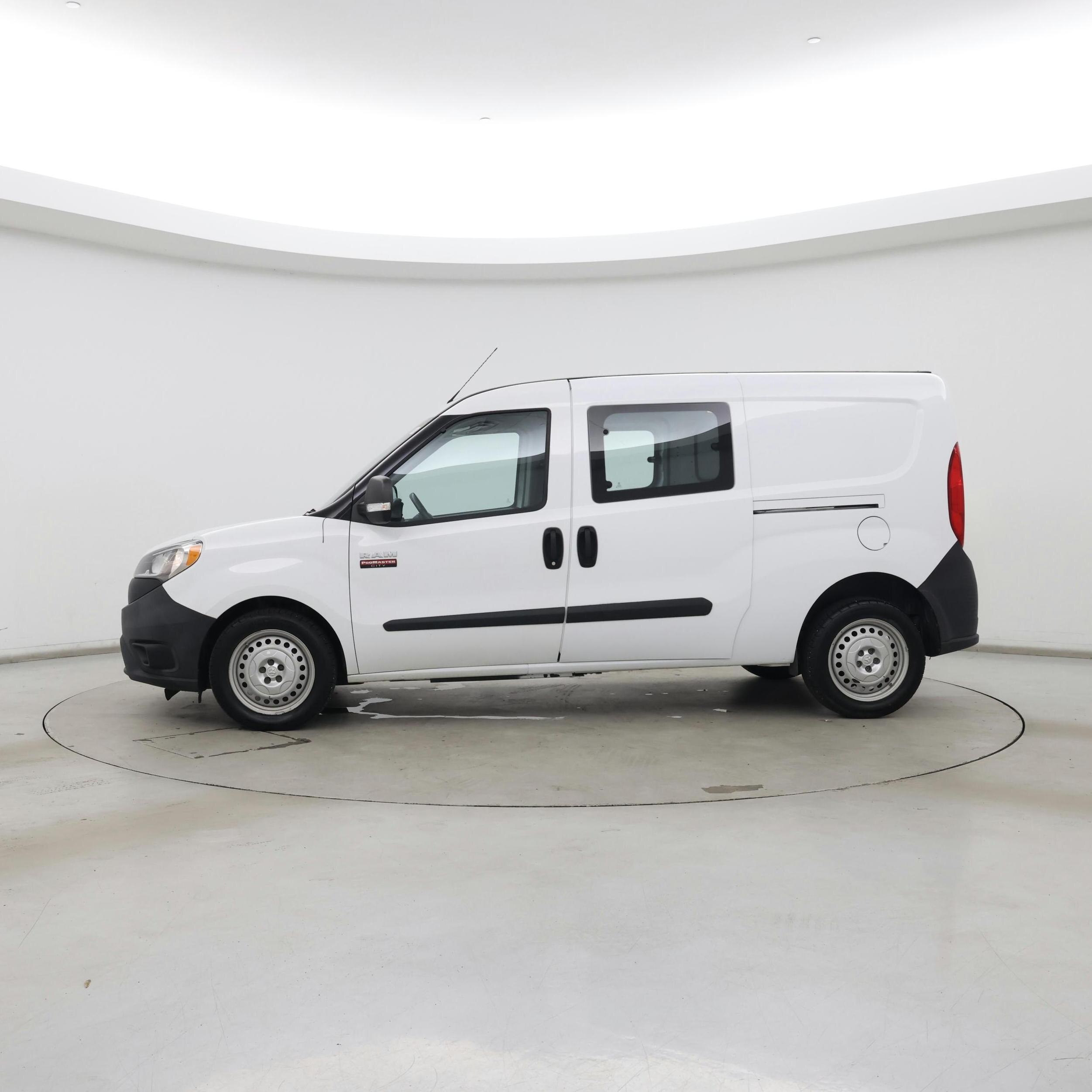 Thumbnail: 2017 RAM ProMaster City - 3