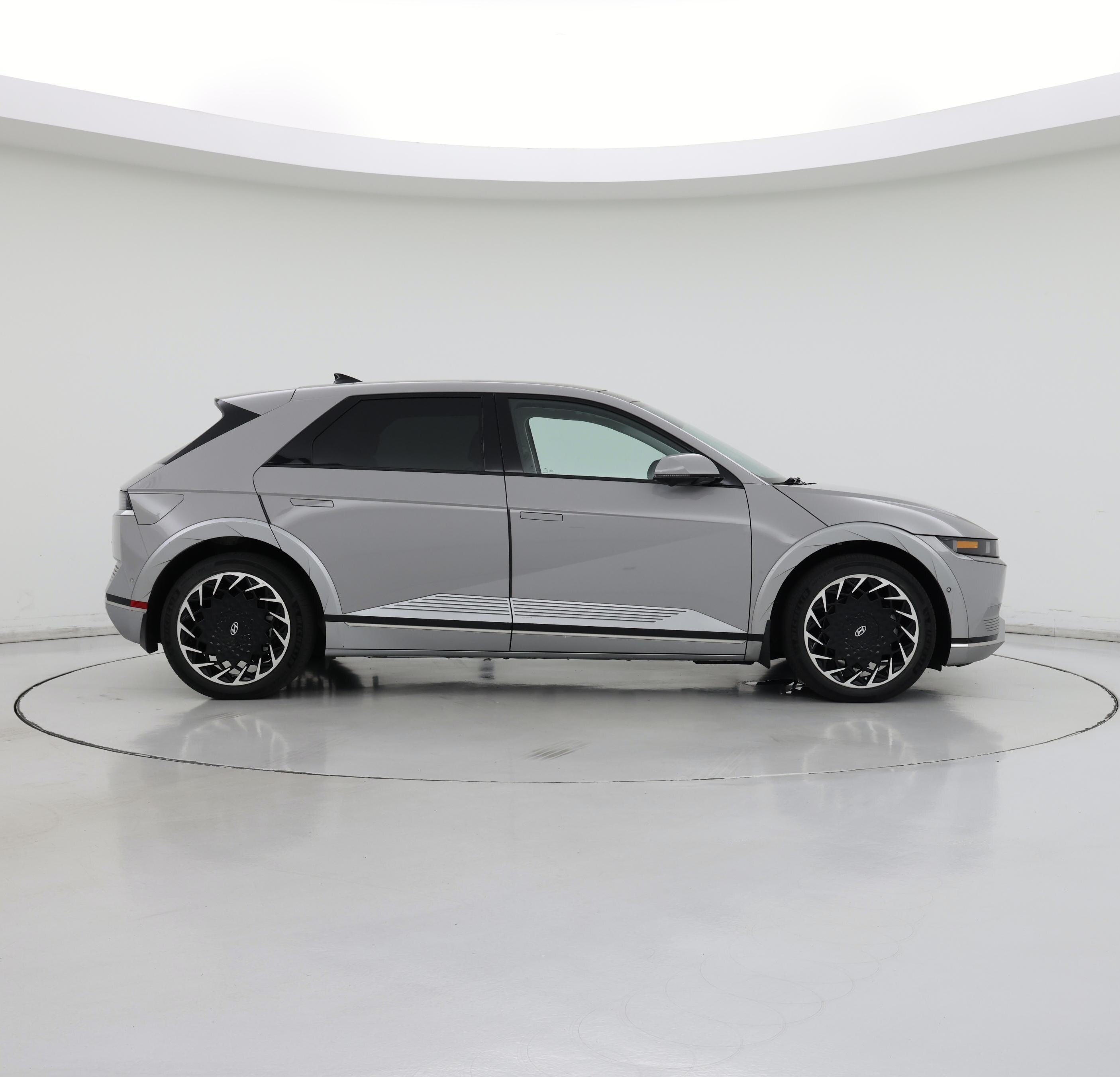 Thumbnail: 2022 Hyundai Ioniq 5 - 7