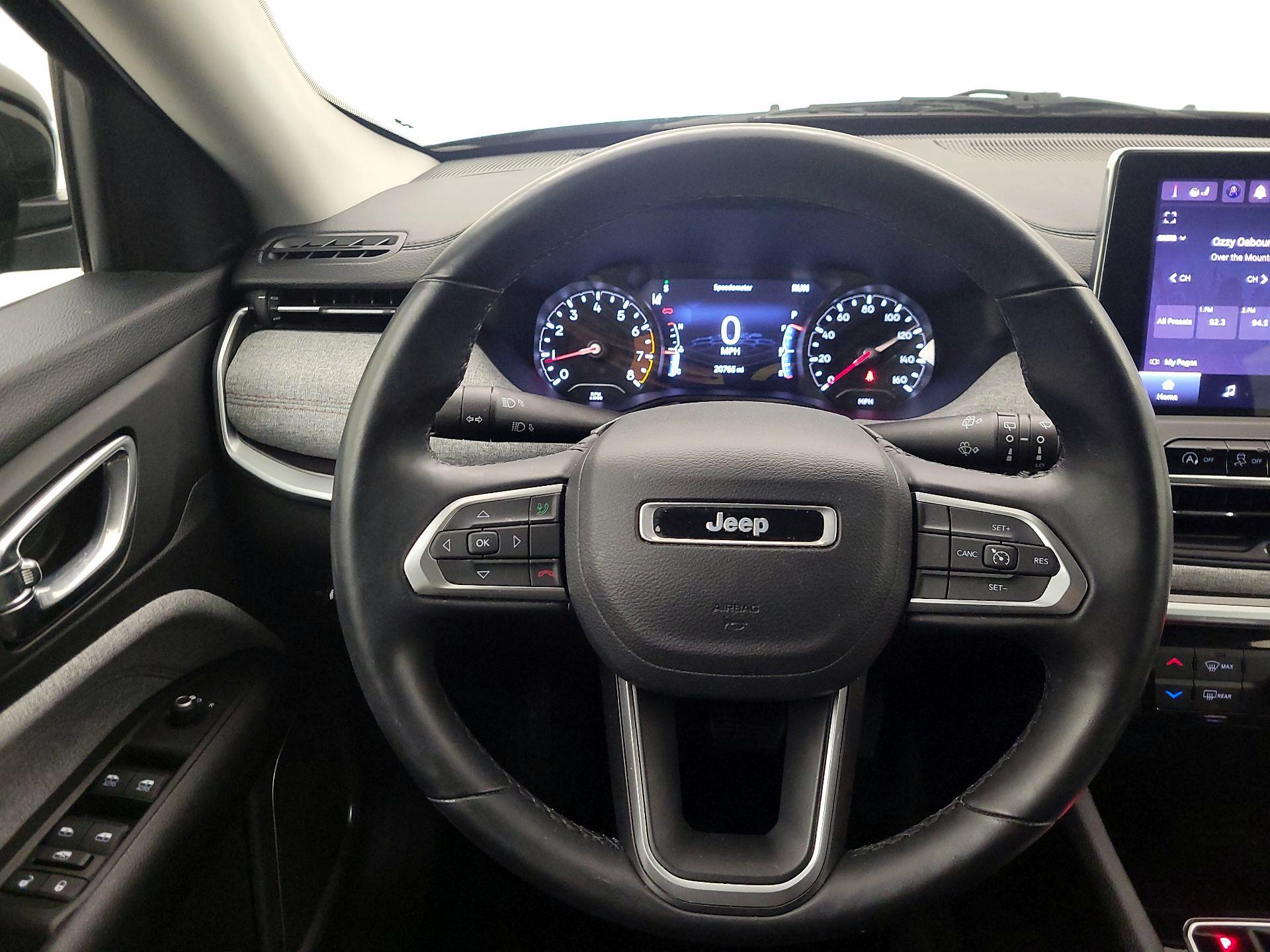 Thumbnail: 2022 Jeep Compass - 10