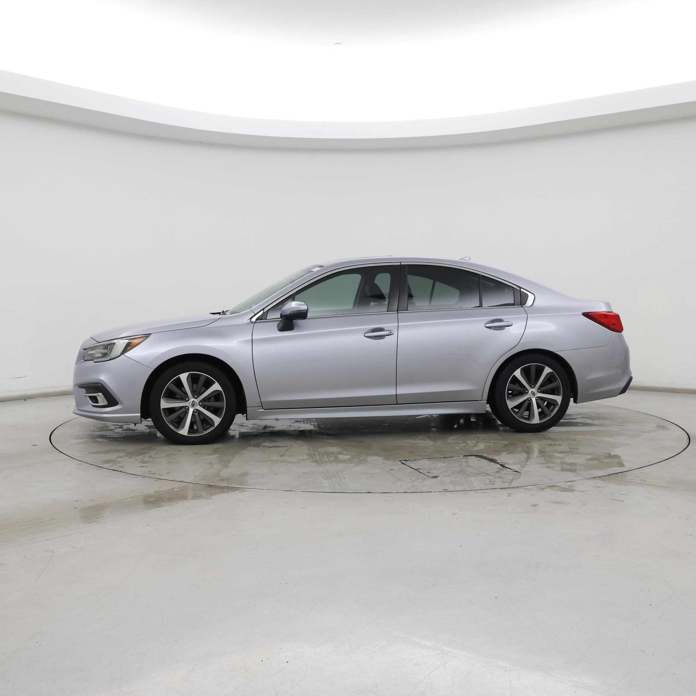 Thumbnail: 2019 Subaru Legacy - 3