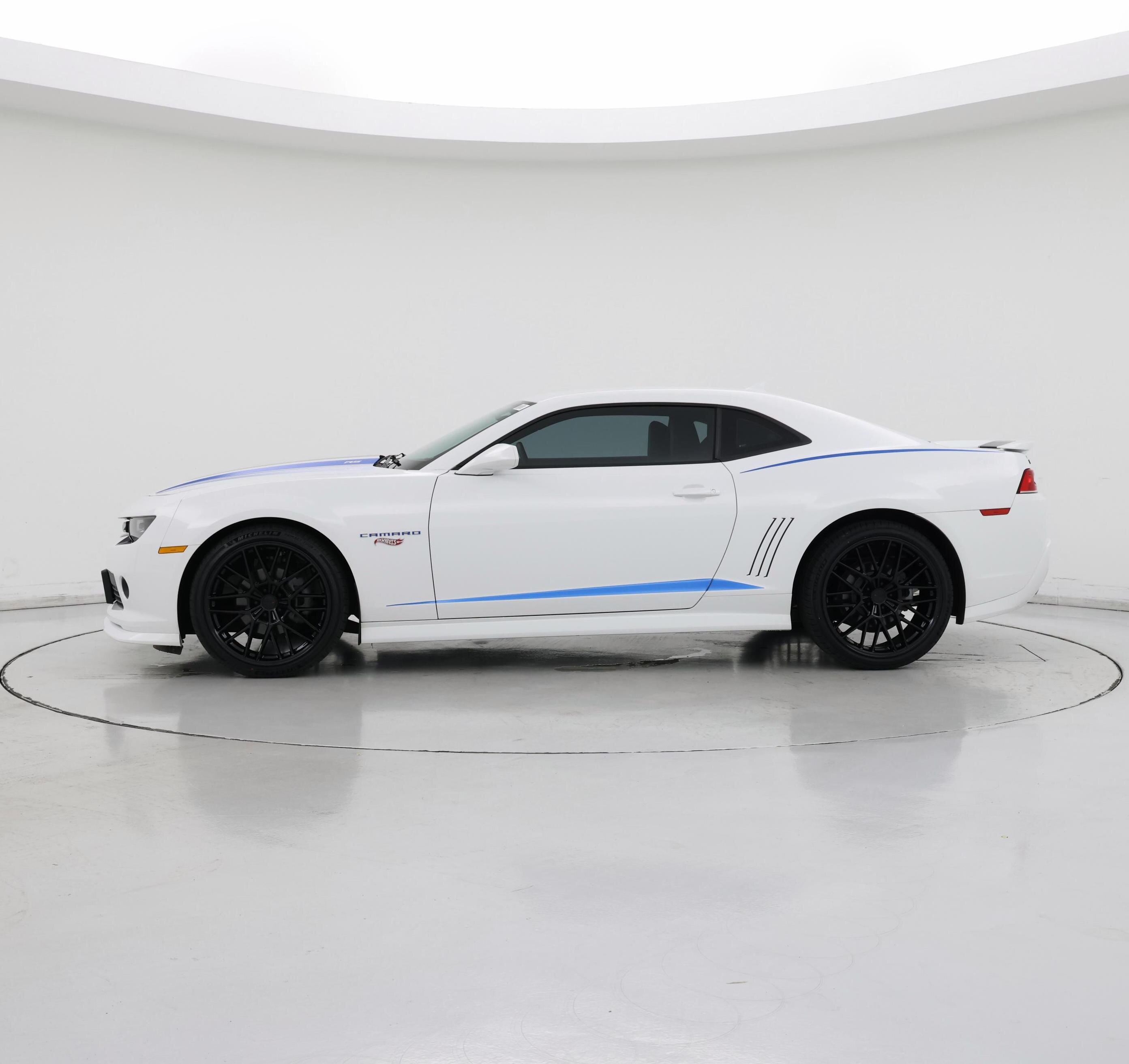 Thumbnail: 2014 Chevrolet Camaro - 3