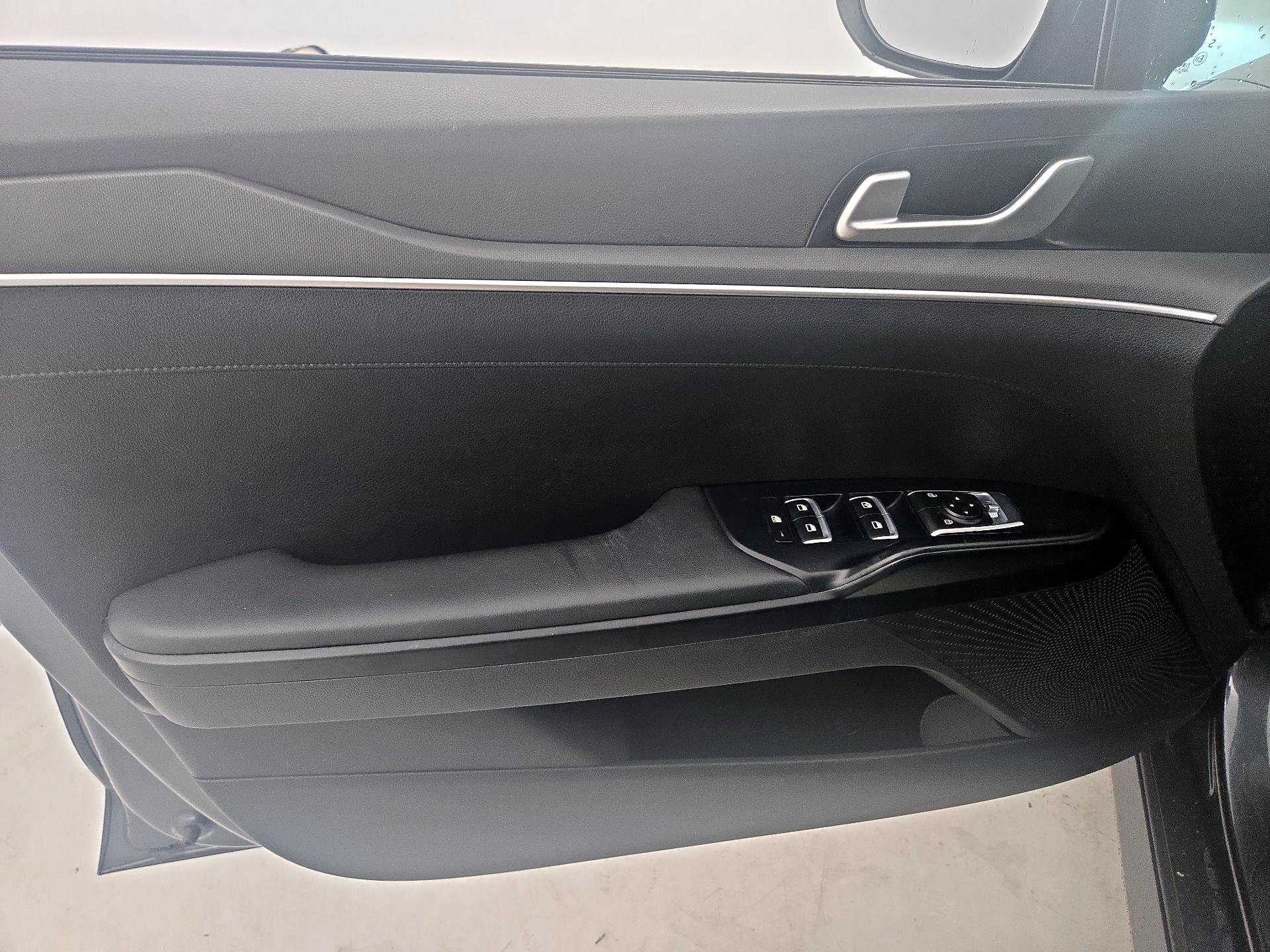 Thumbnail: 2021 Kia K5 - 12