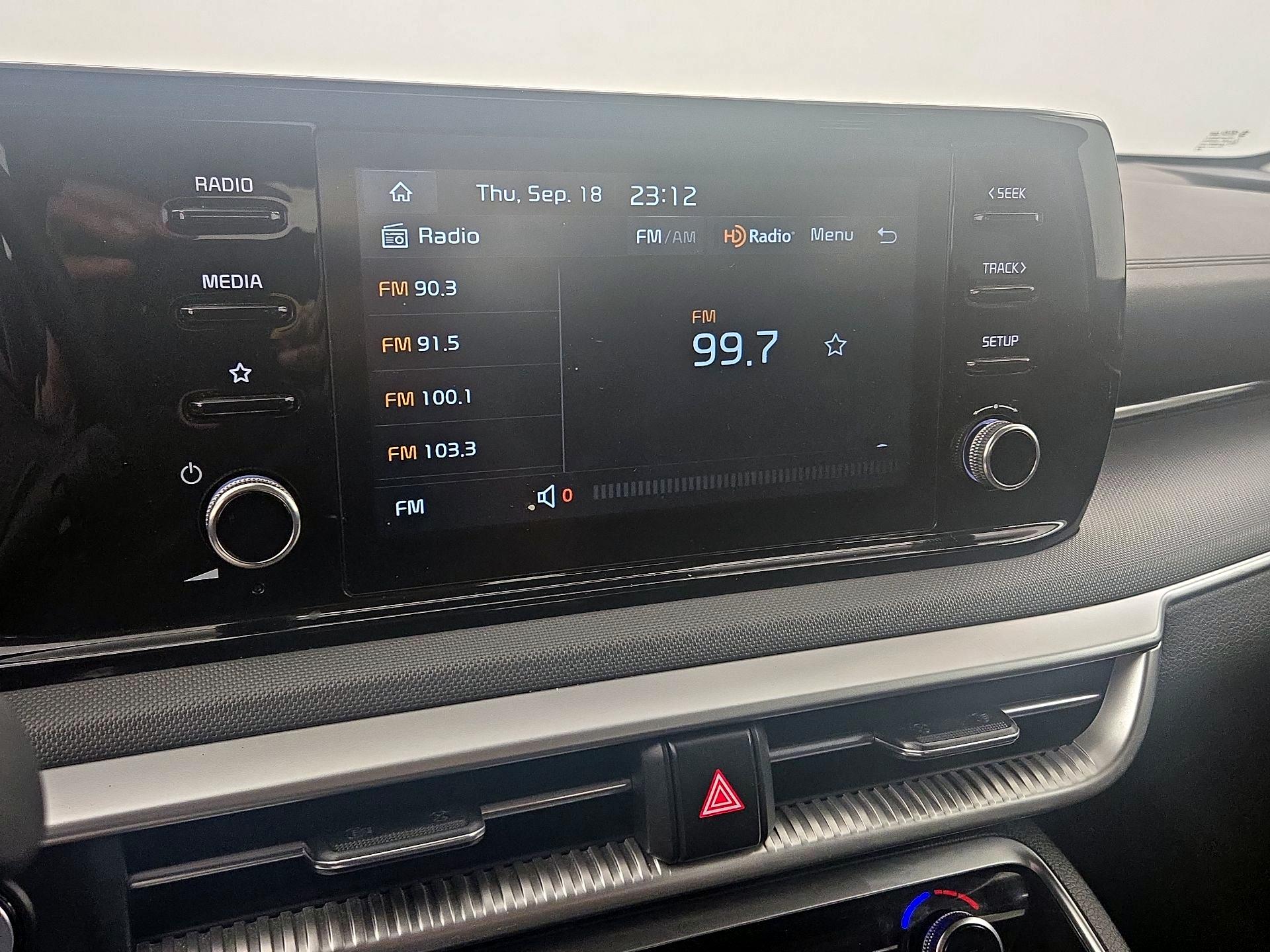 Thumbnail: 2021 Kia K5 - 15
