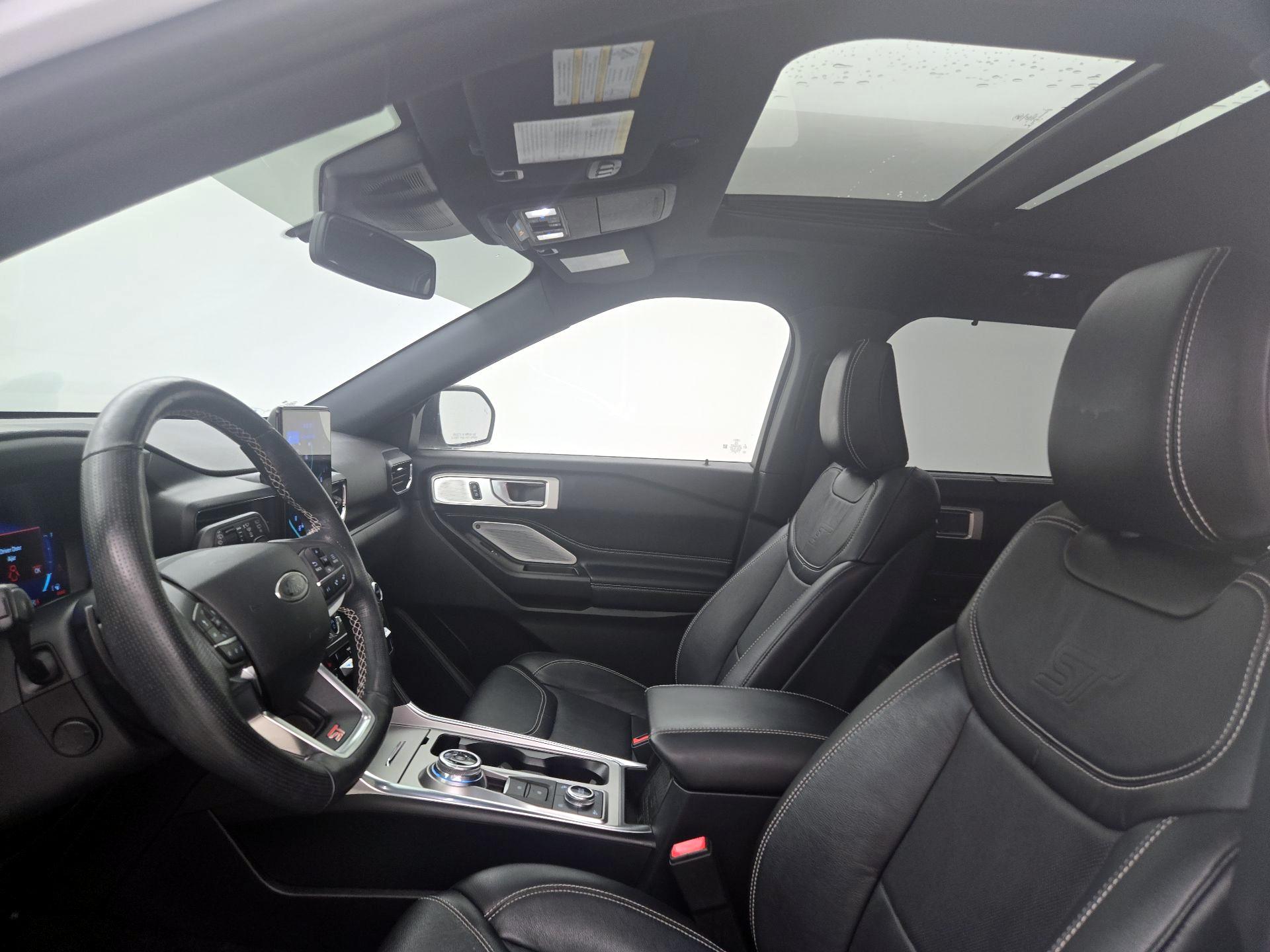 Thumbnail: 2020 Ford Explorer - 20
