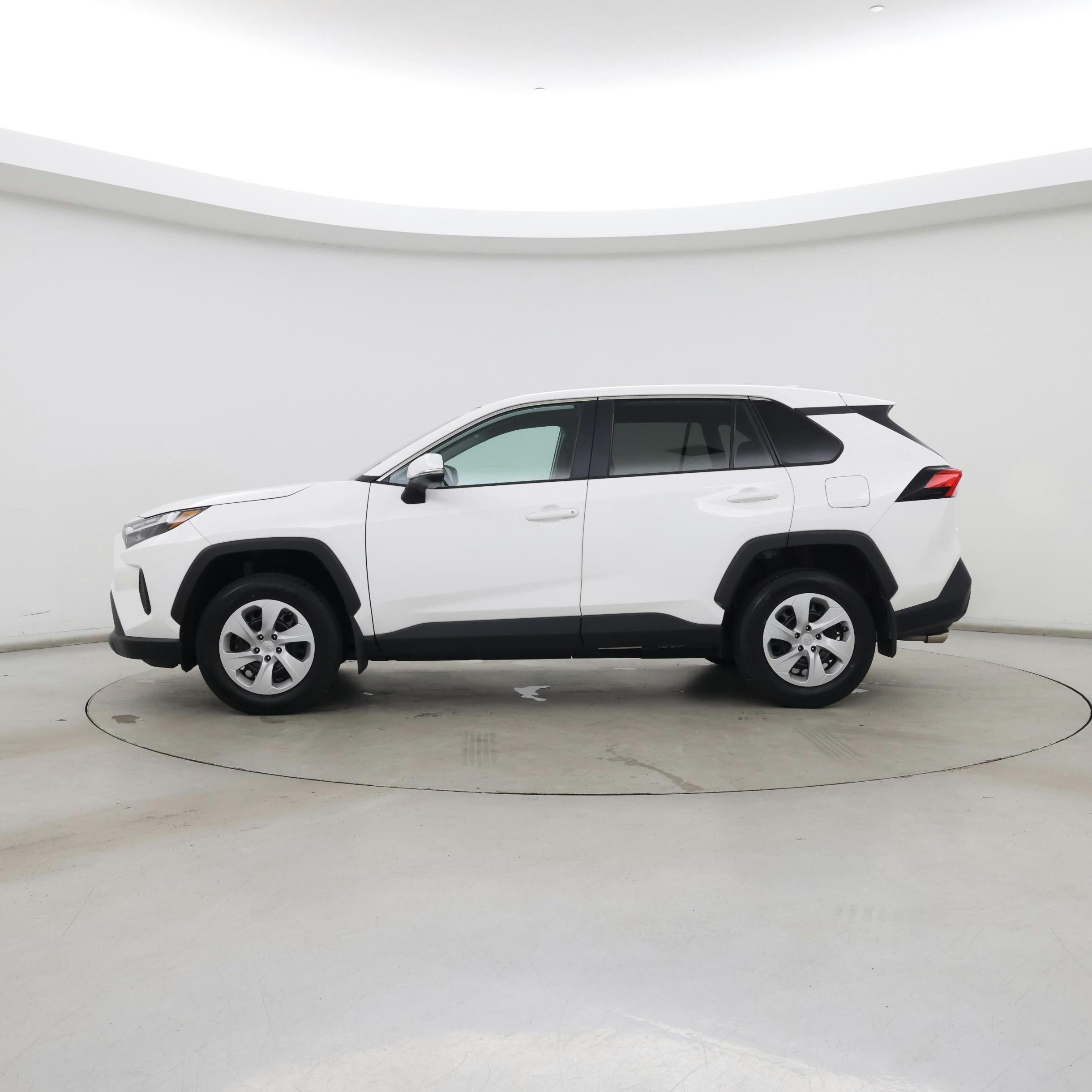 Thumbnail: 2024 Toyota RAV4 - 3