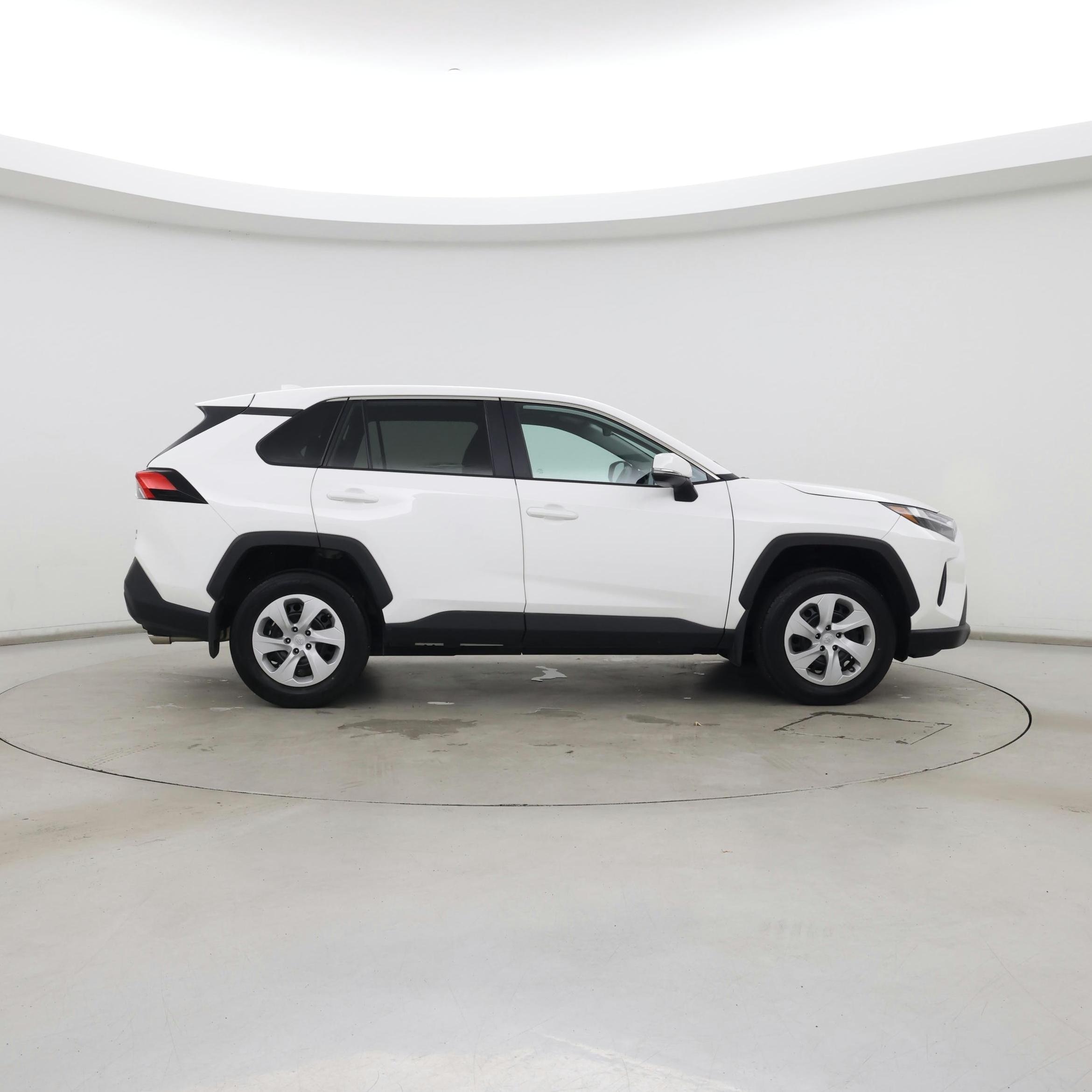 Thumbnail: 2024 Toyota RAV4 - 7