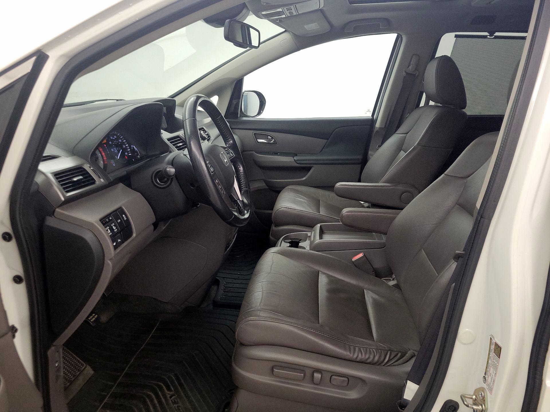 Thumbnail: 2016 Honda Odyssey - 11