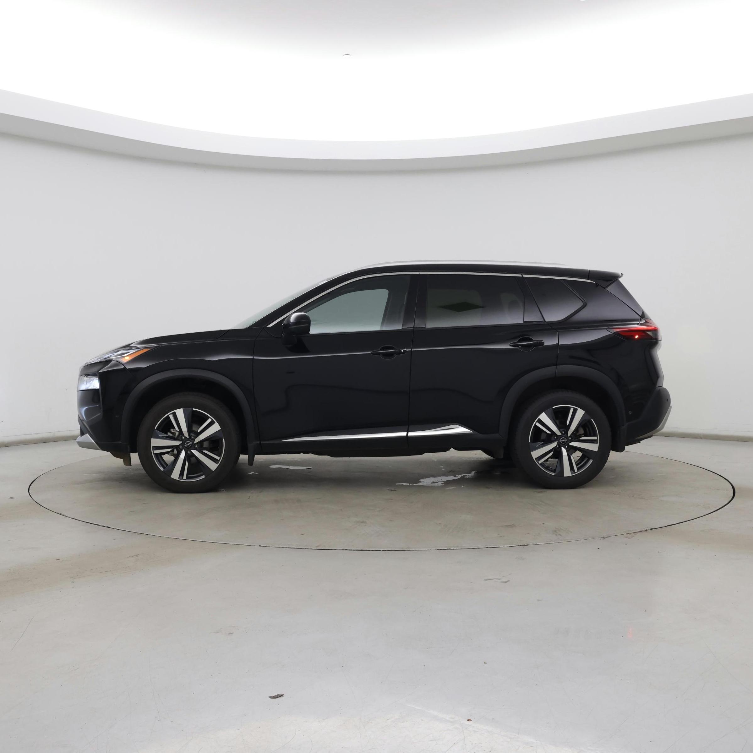 Thumbnail: 2023 Nissan Rogue - 3