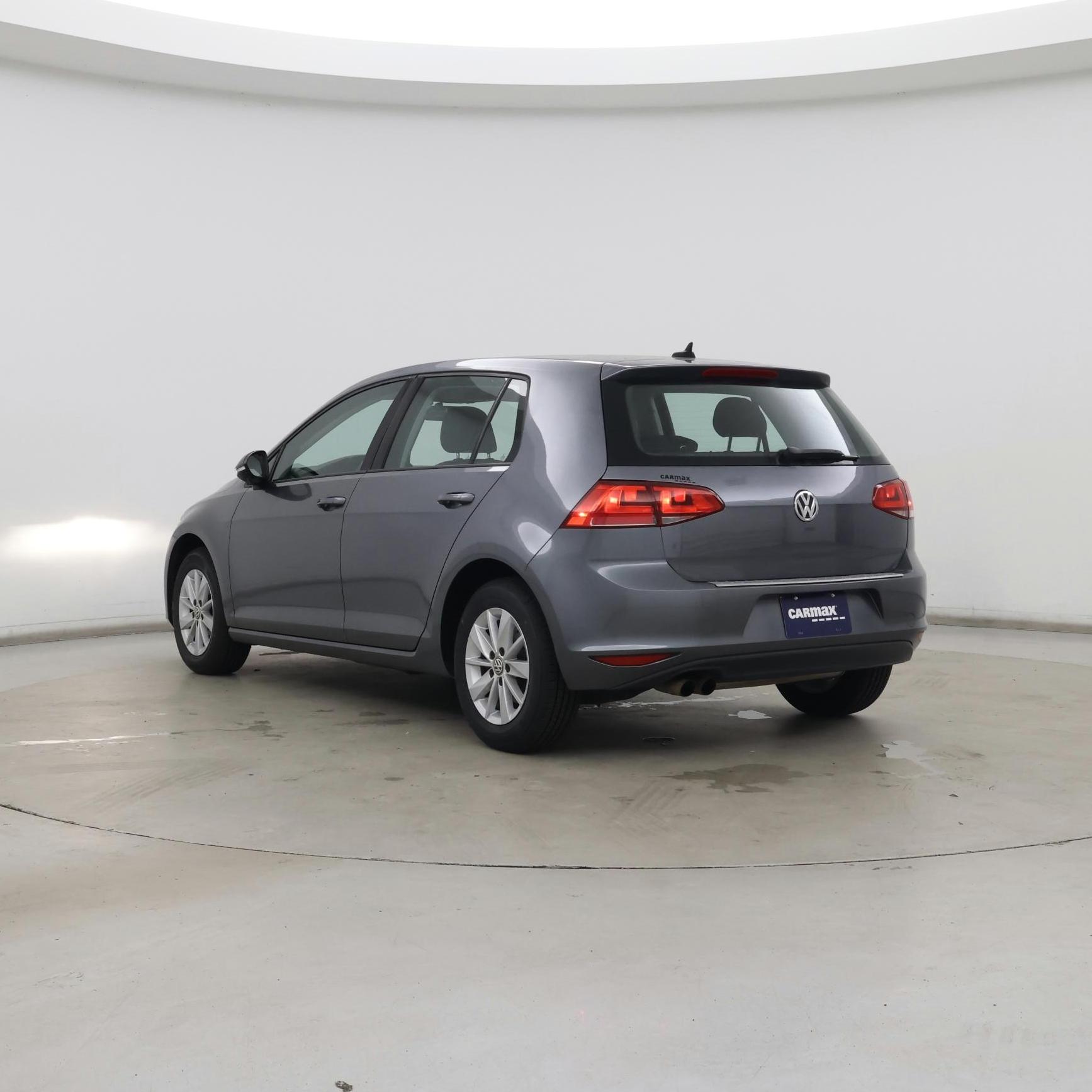 Thumbnail: 2017 Volkswagen Golf - 2