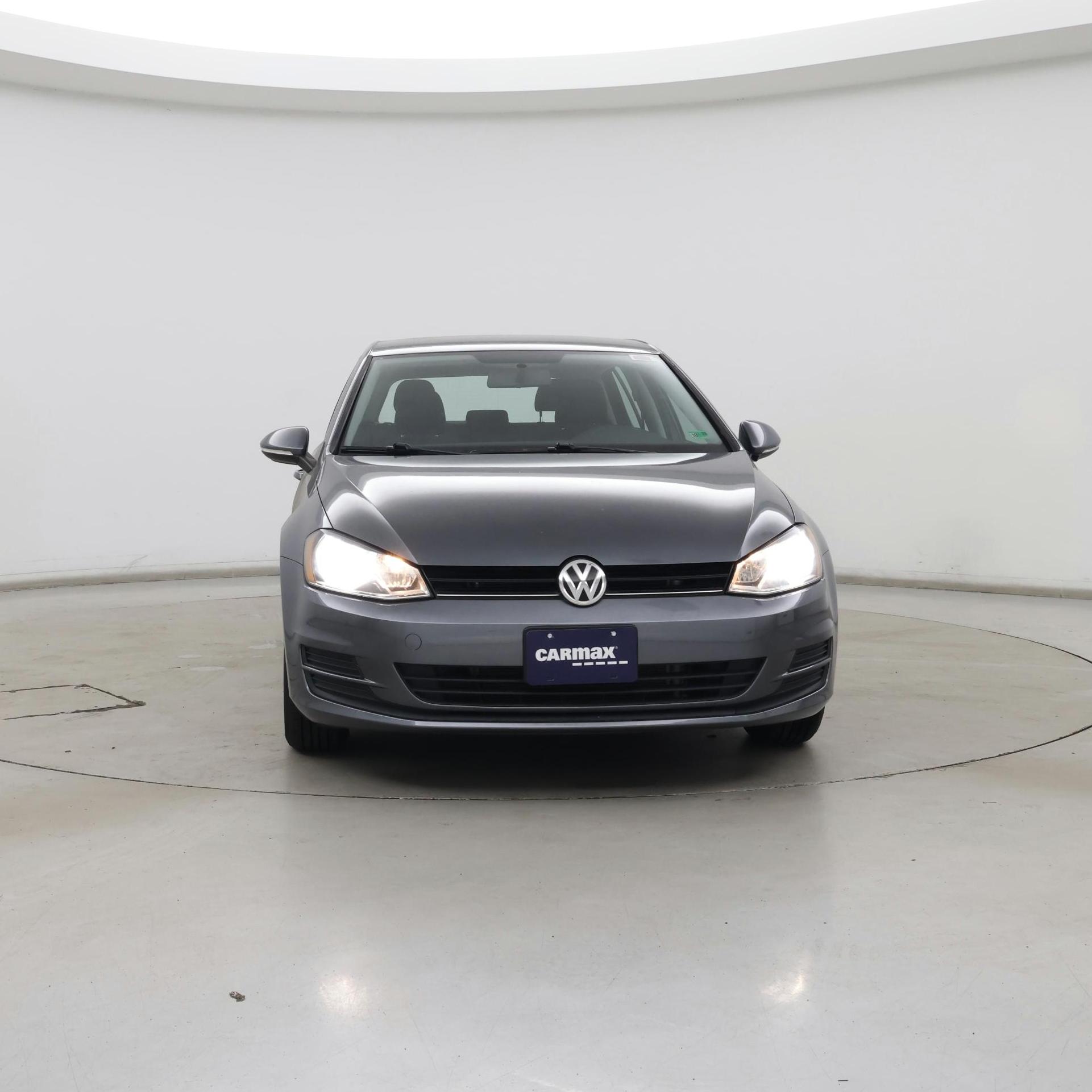 Thumbnail: 2017 Volkswagen Golf - 5