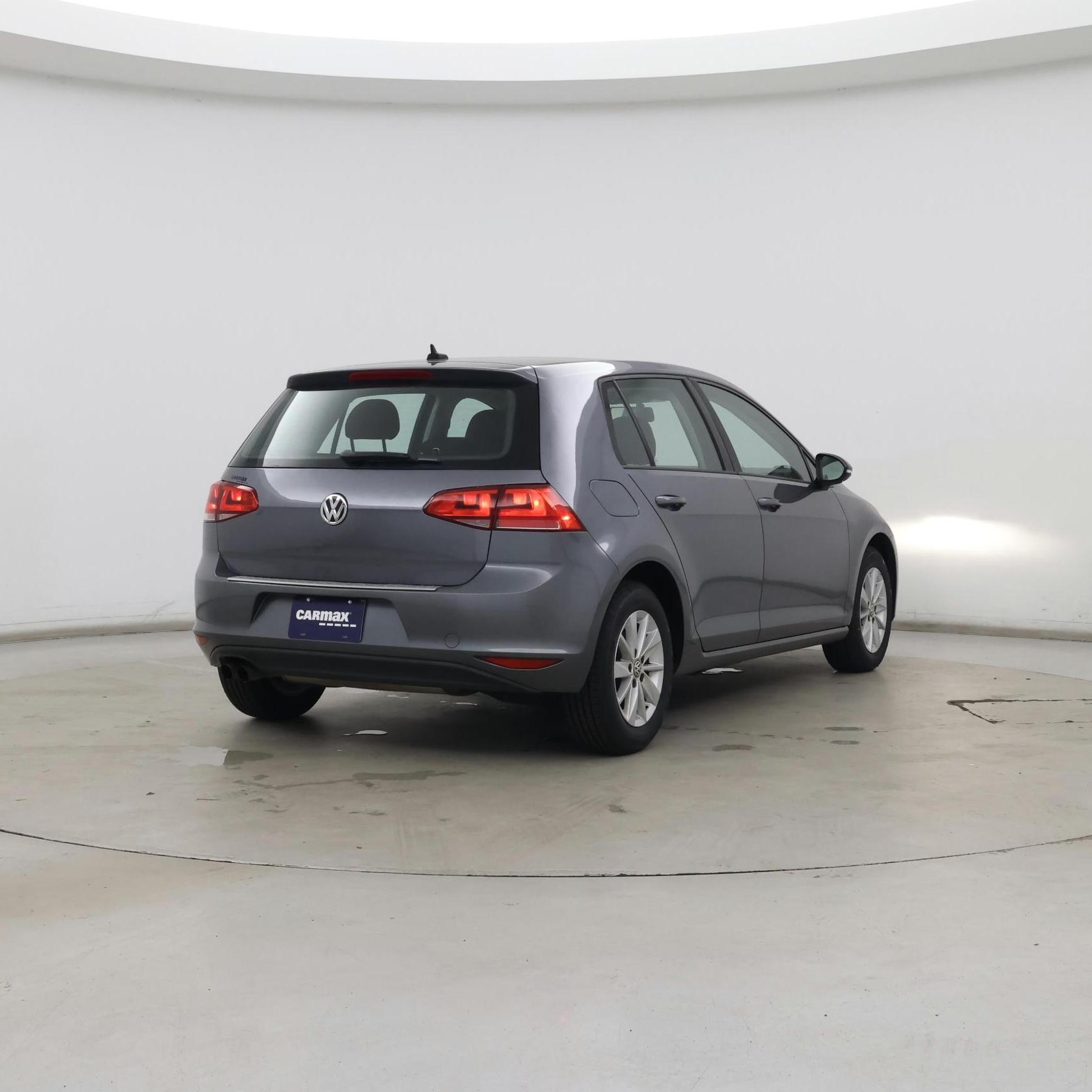 Thumbnail: 2017 Volkswagen Golf - 8