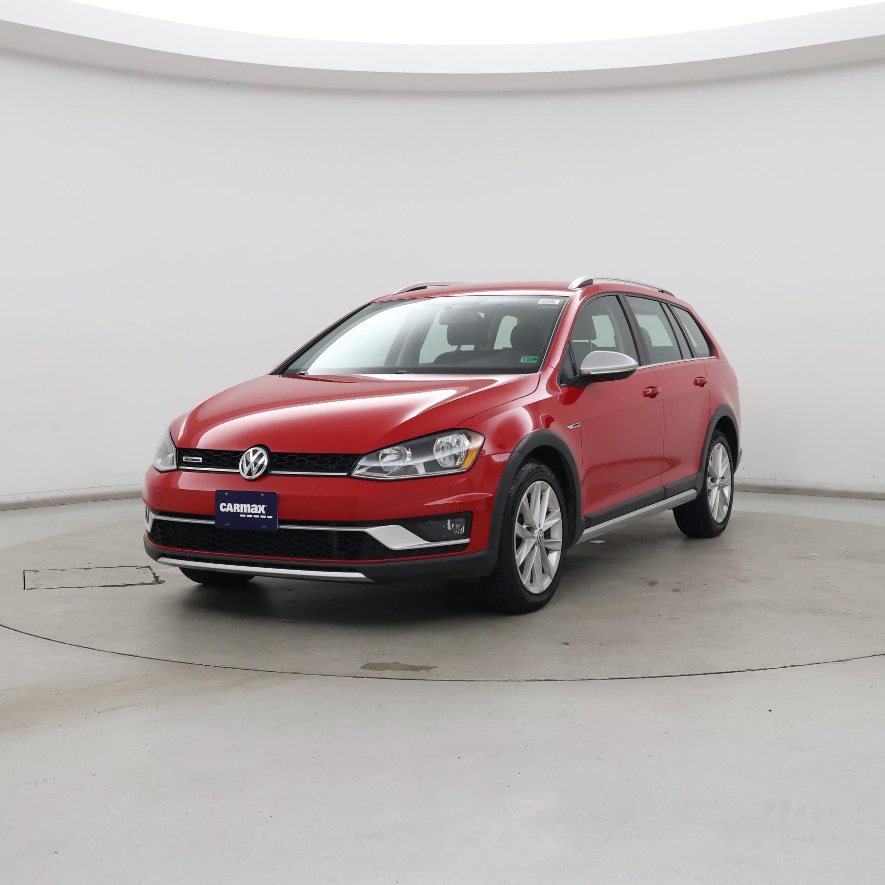 Thumbnail: 2017 Volkswagen Golf - 4