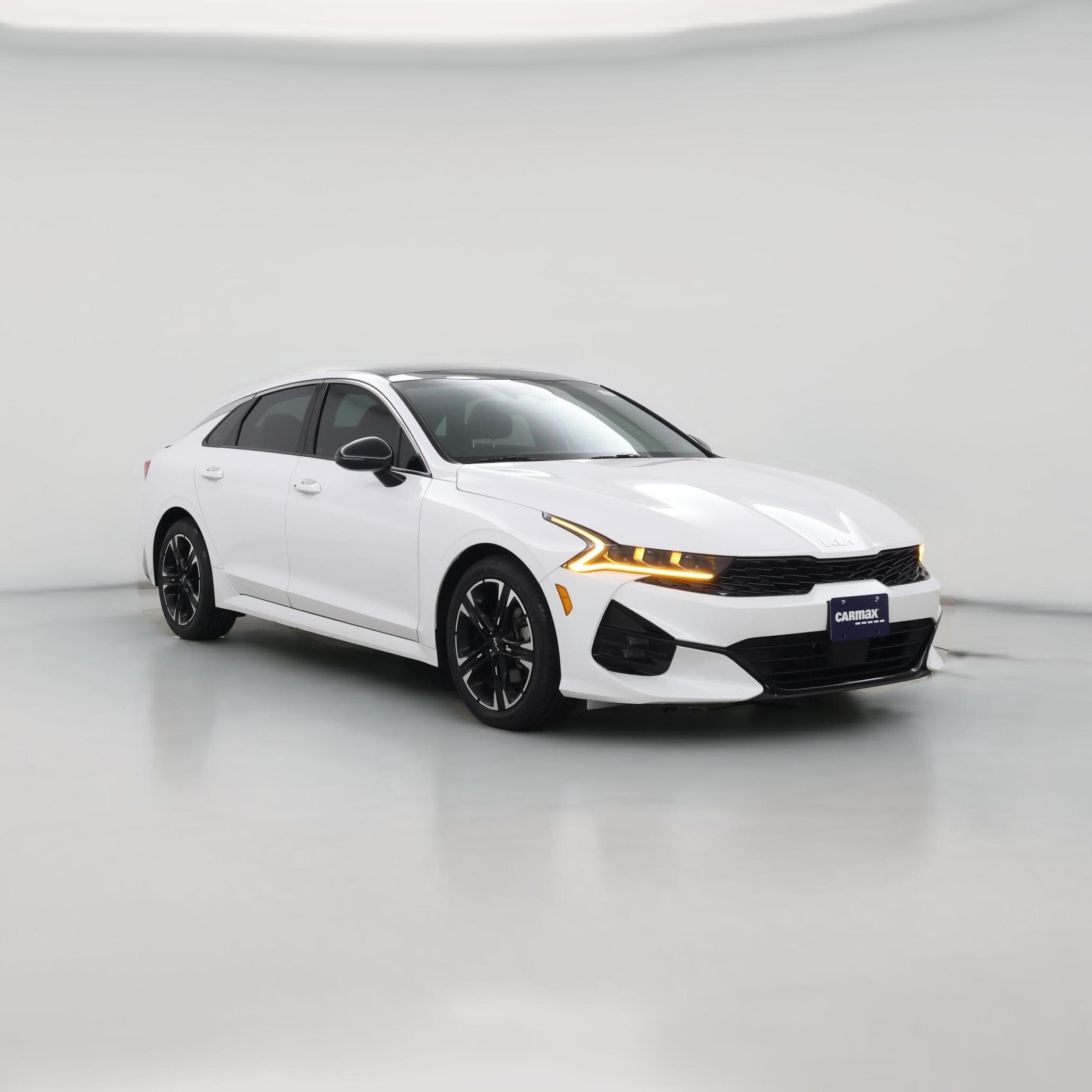 Thumbnail: 2022 Kia K5 - 1