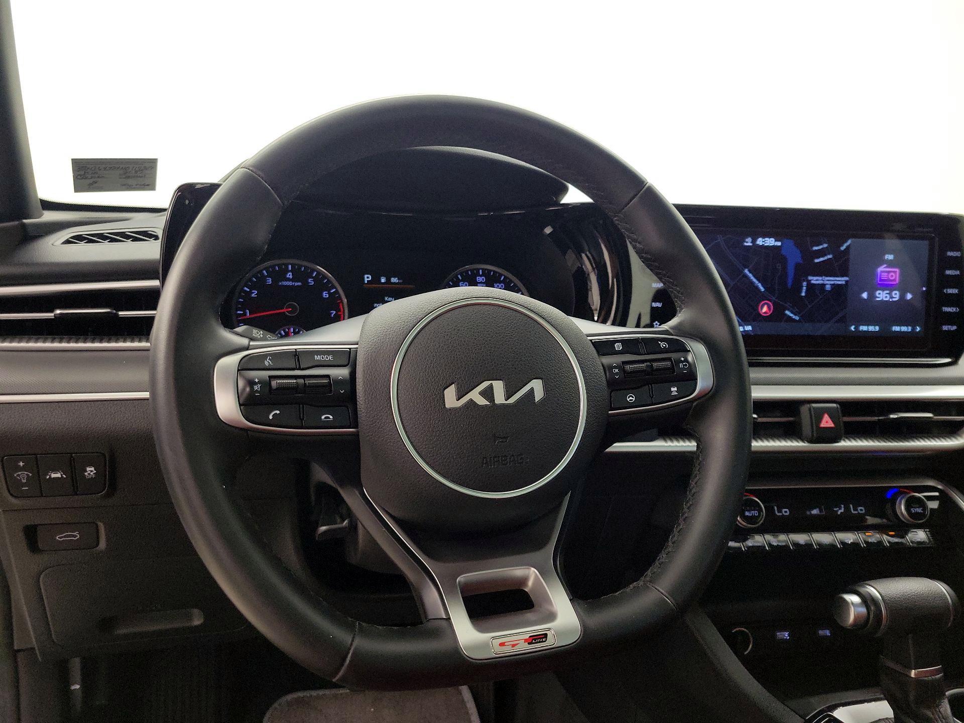 Thumbnail: 2022 Kia K5 - 10