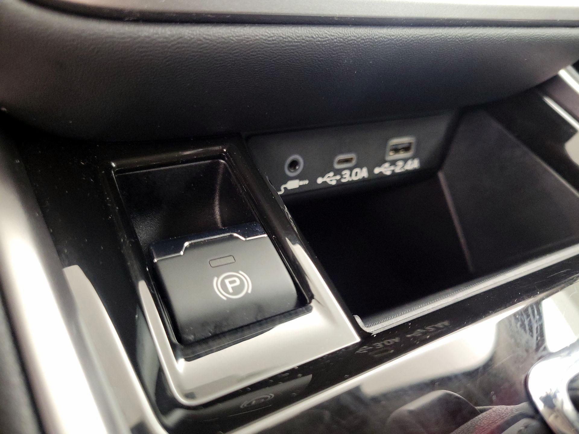 Thumbnail: 2023 Subaru Outback - 18
