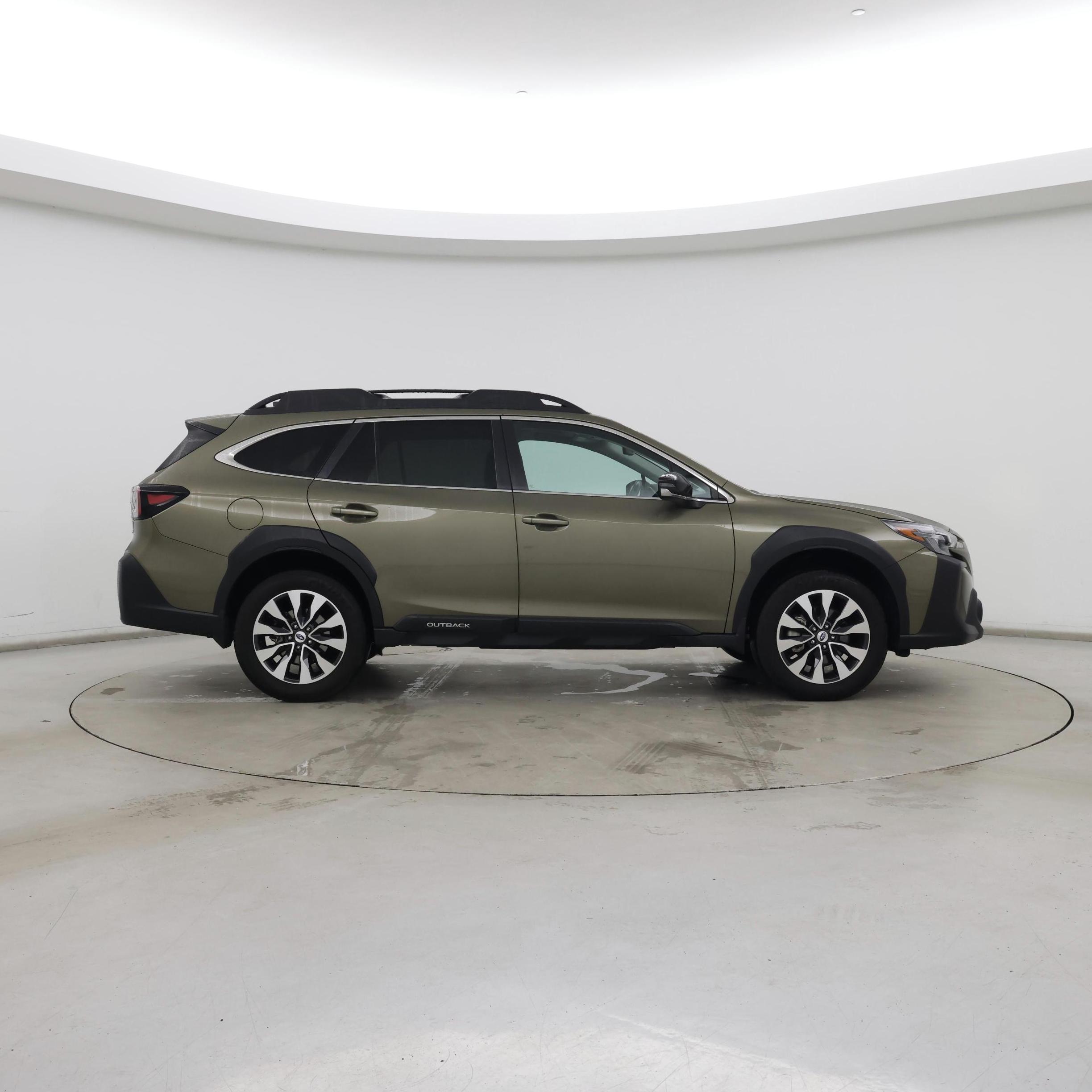 Thumbnail: 2023 Subaru Outback - 7