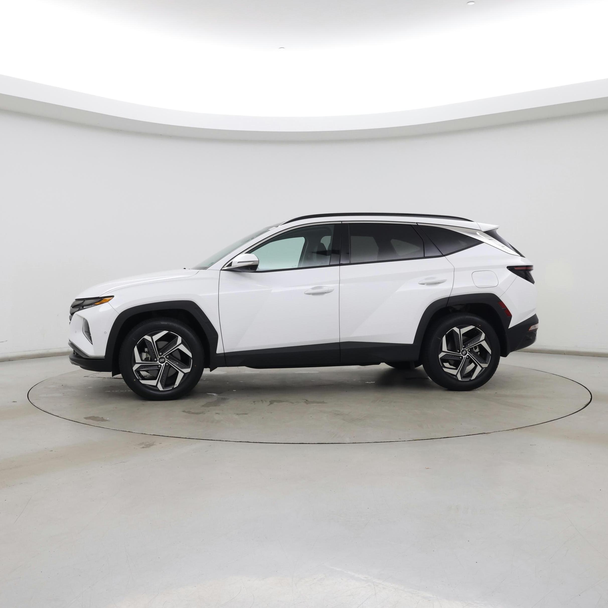 Thumbnail: 2022 Hyundai Tucson - 3
