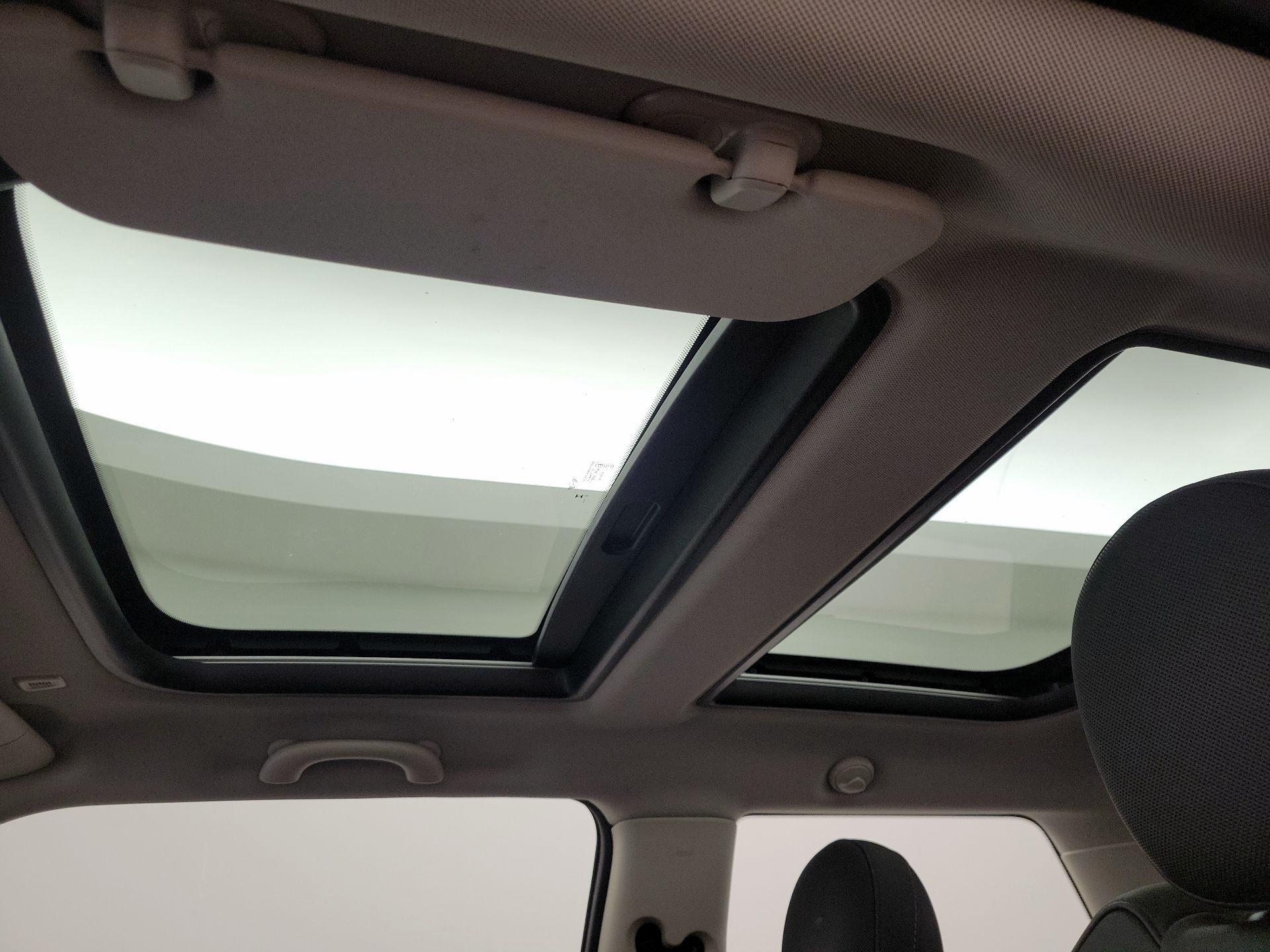 Thumbnail: 2024 MINI Cooper Hardtop - 20