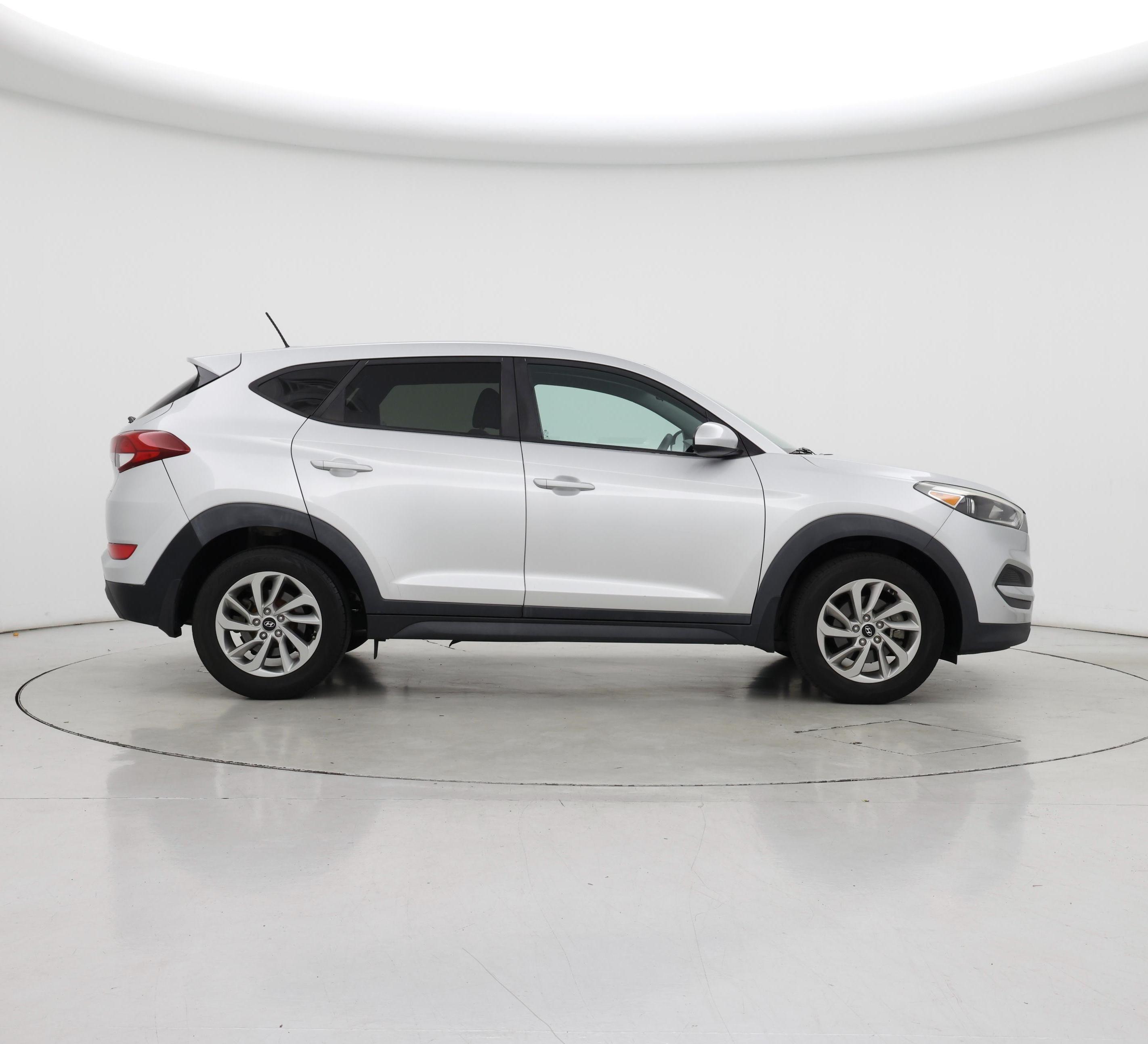 Thumbnail: 2017 Hyundai Tucson - 7