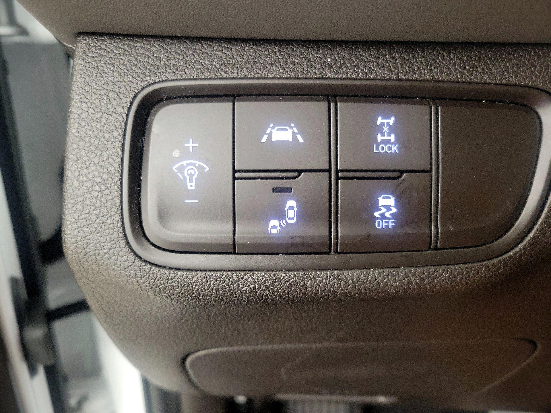 Thumbnail: 2019 Hyundai Santa Fe - 13