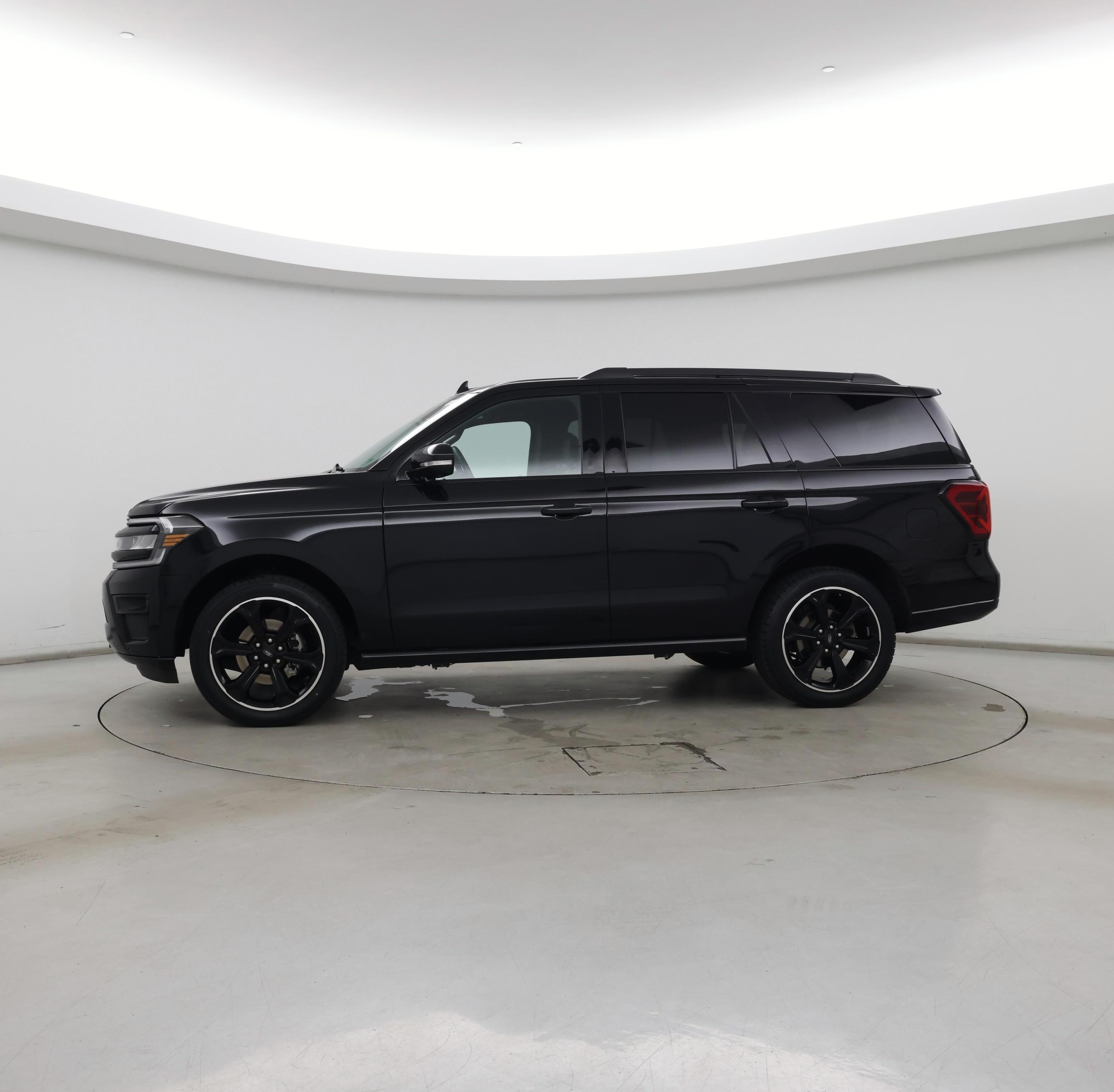 Thumbnail: 2023 Ford Expedition - 3