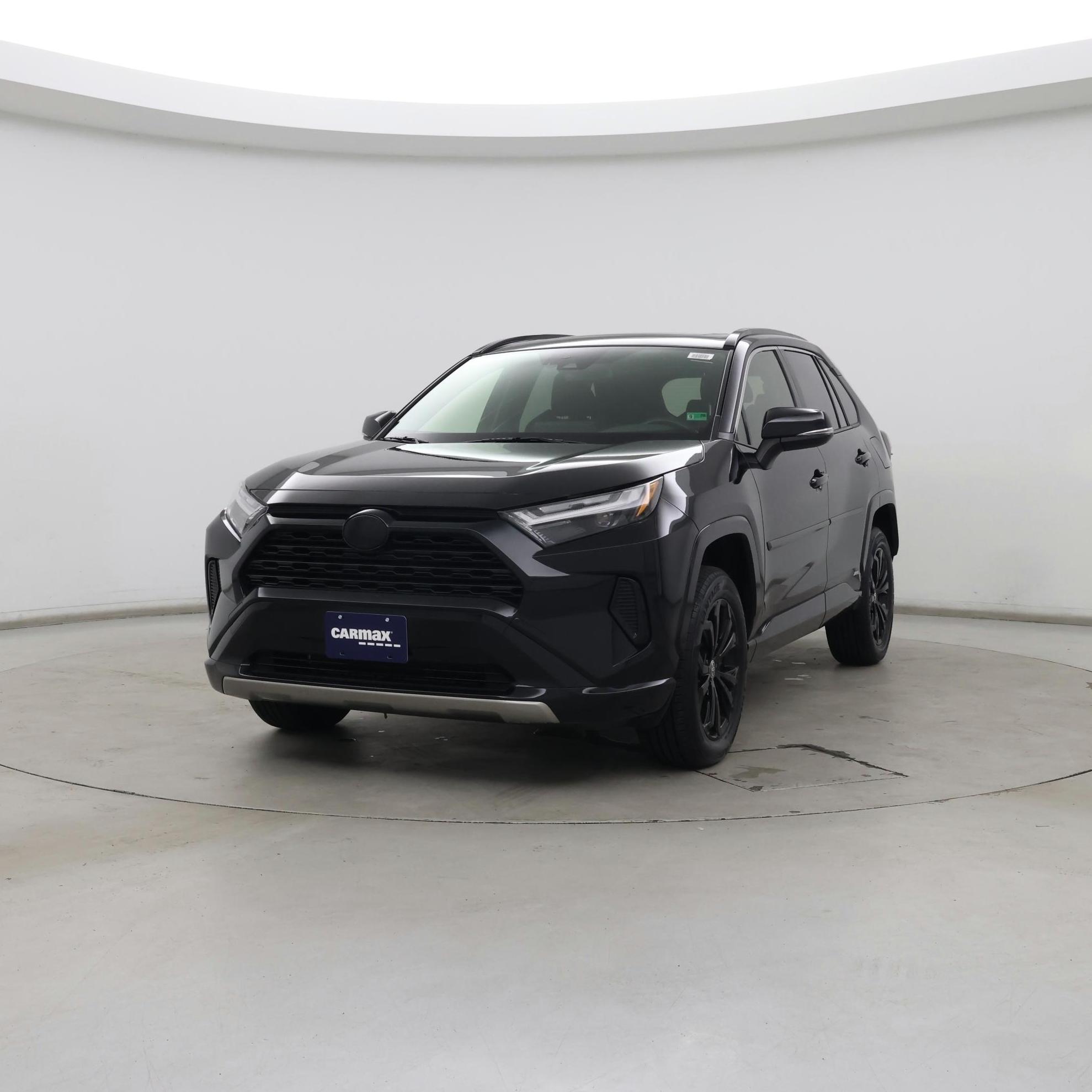 Thumbnail: 2022 Toyota RAV4 - 4