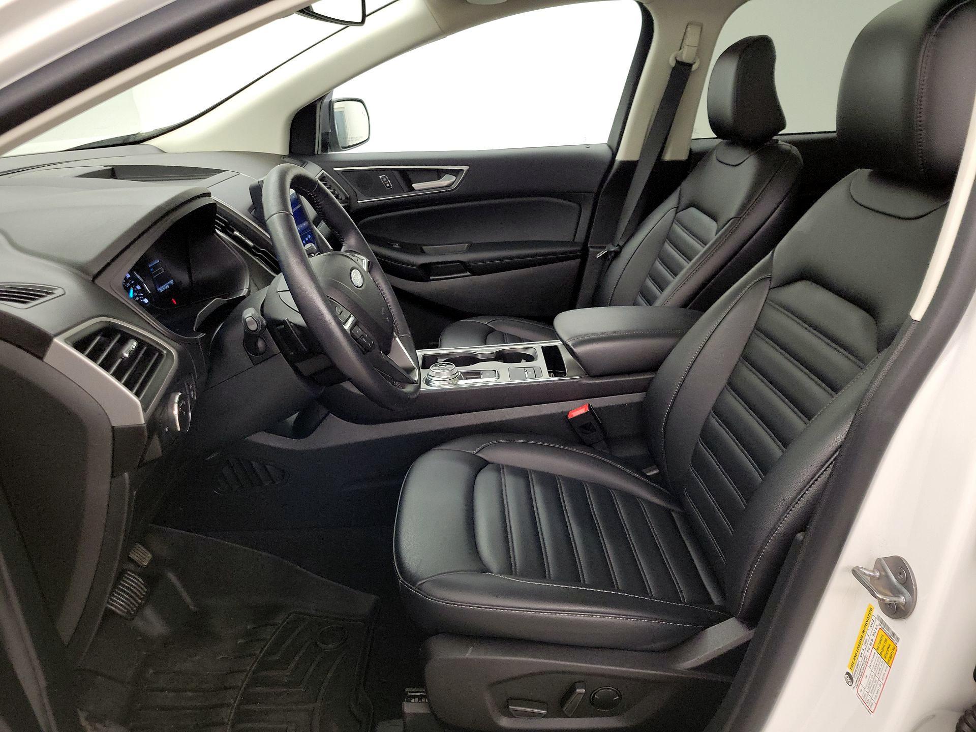 Thumbnail: 2022 Ford Edge - 11