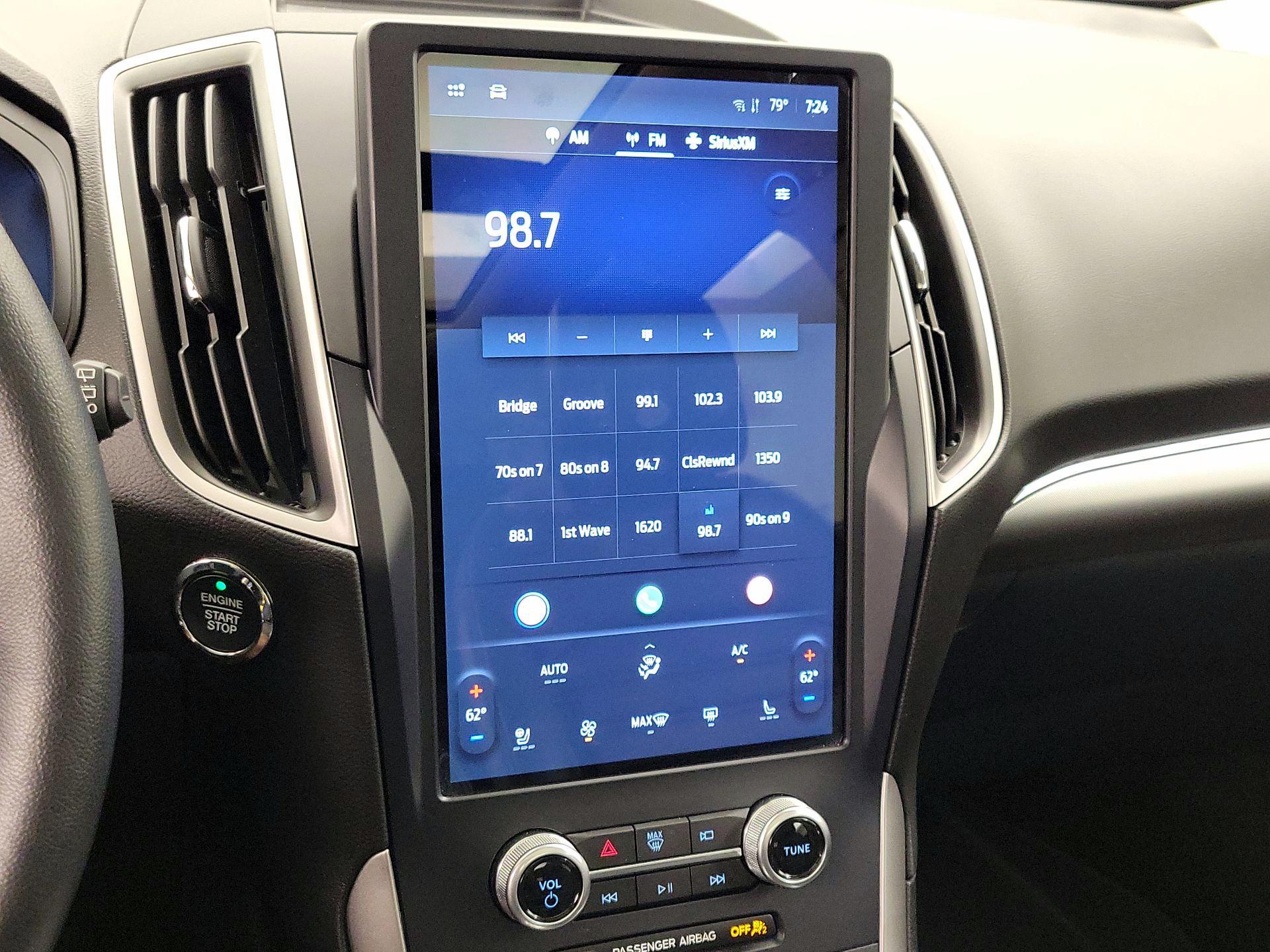 Thumbnail: 2022 Ford Edge - 15