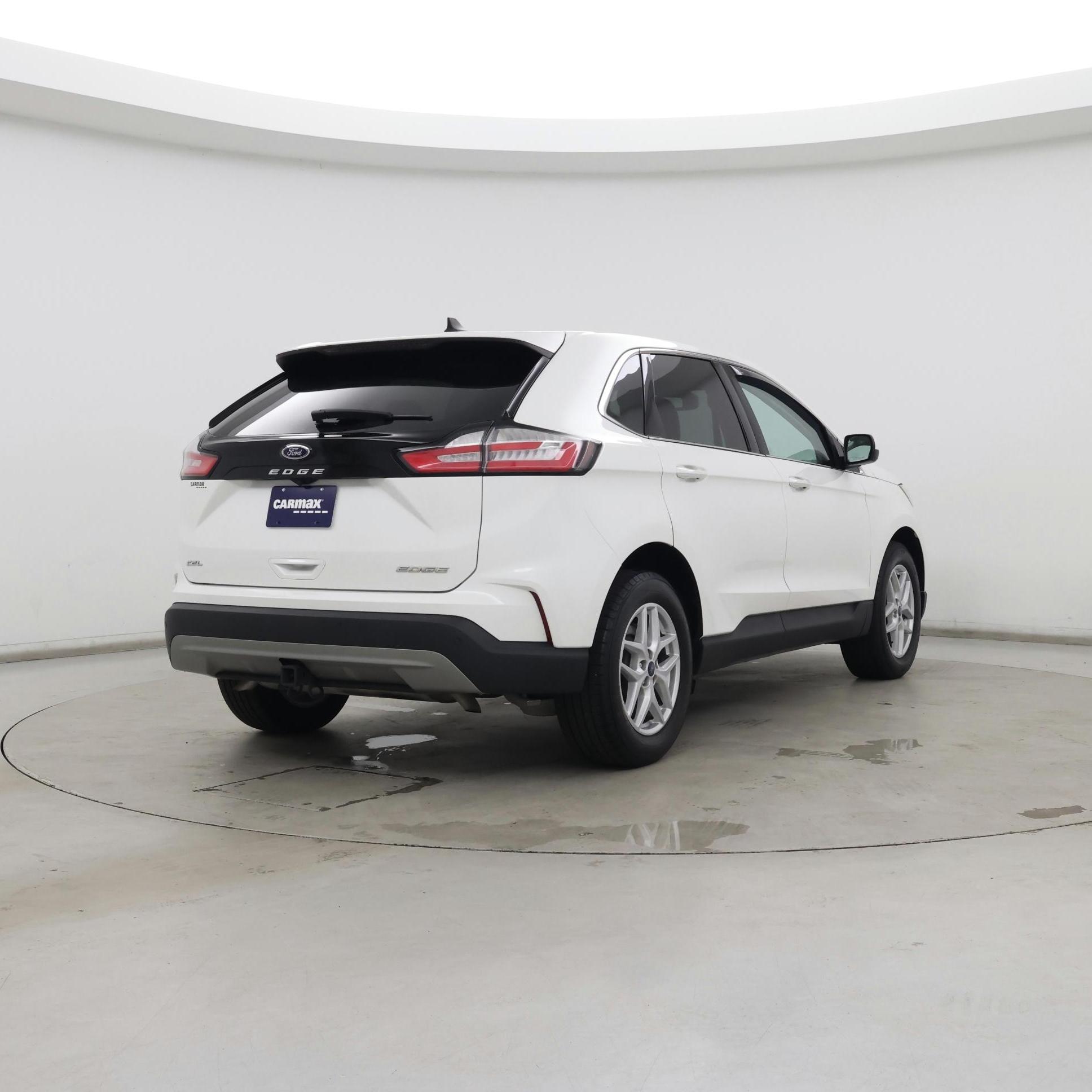 Thumbnail: 2022 Ford Edge - 8