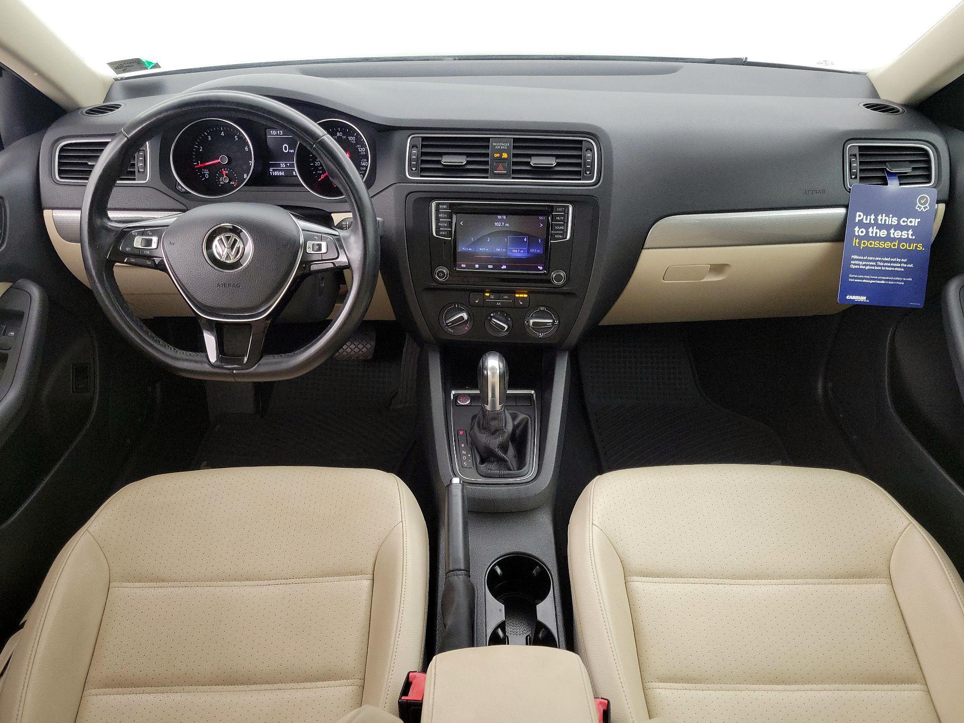 Thumbnail: 2017 Volkswagen Jetta - 9
