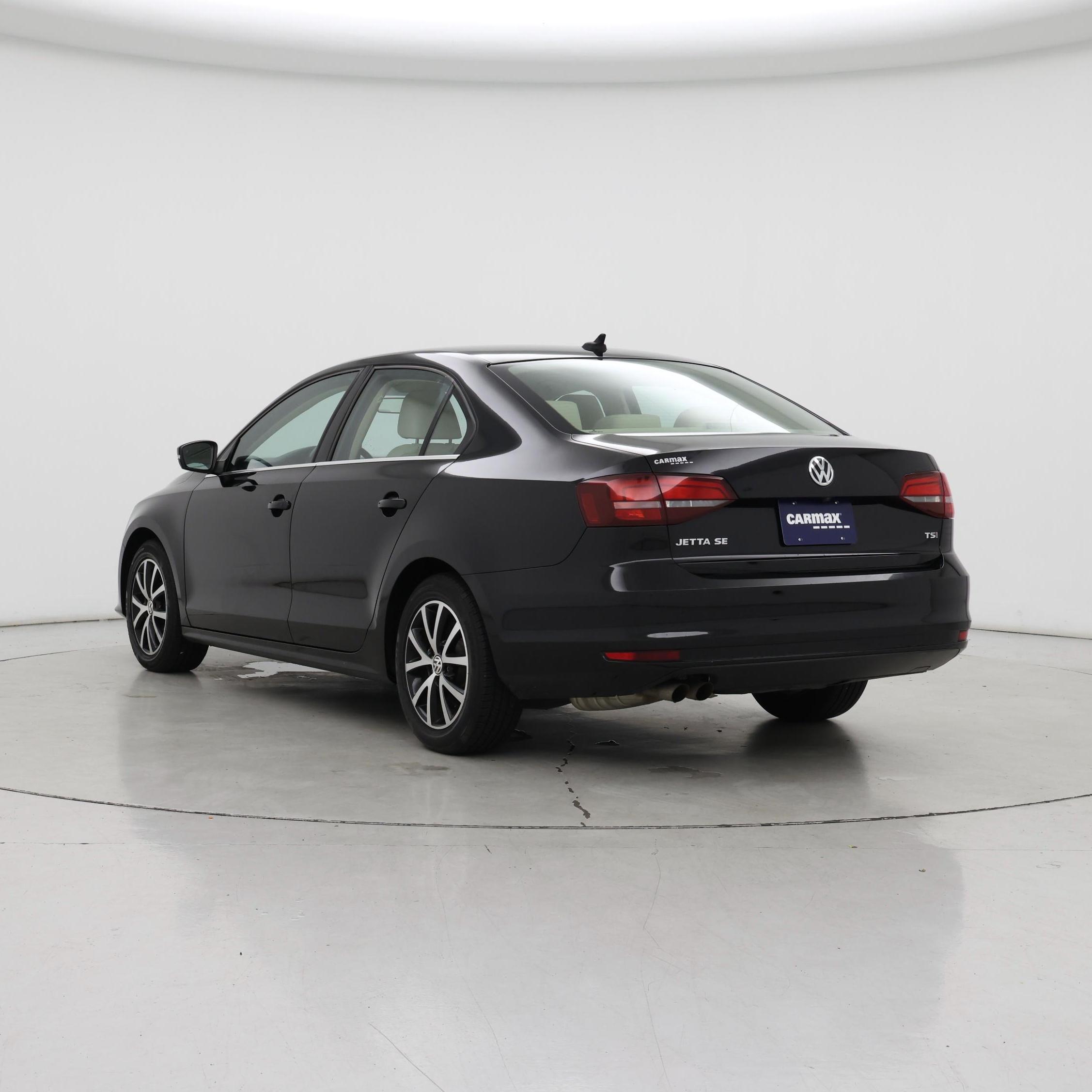 Thumbnail: 2017 Volkswagen Jetta - 2