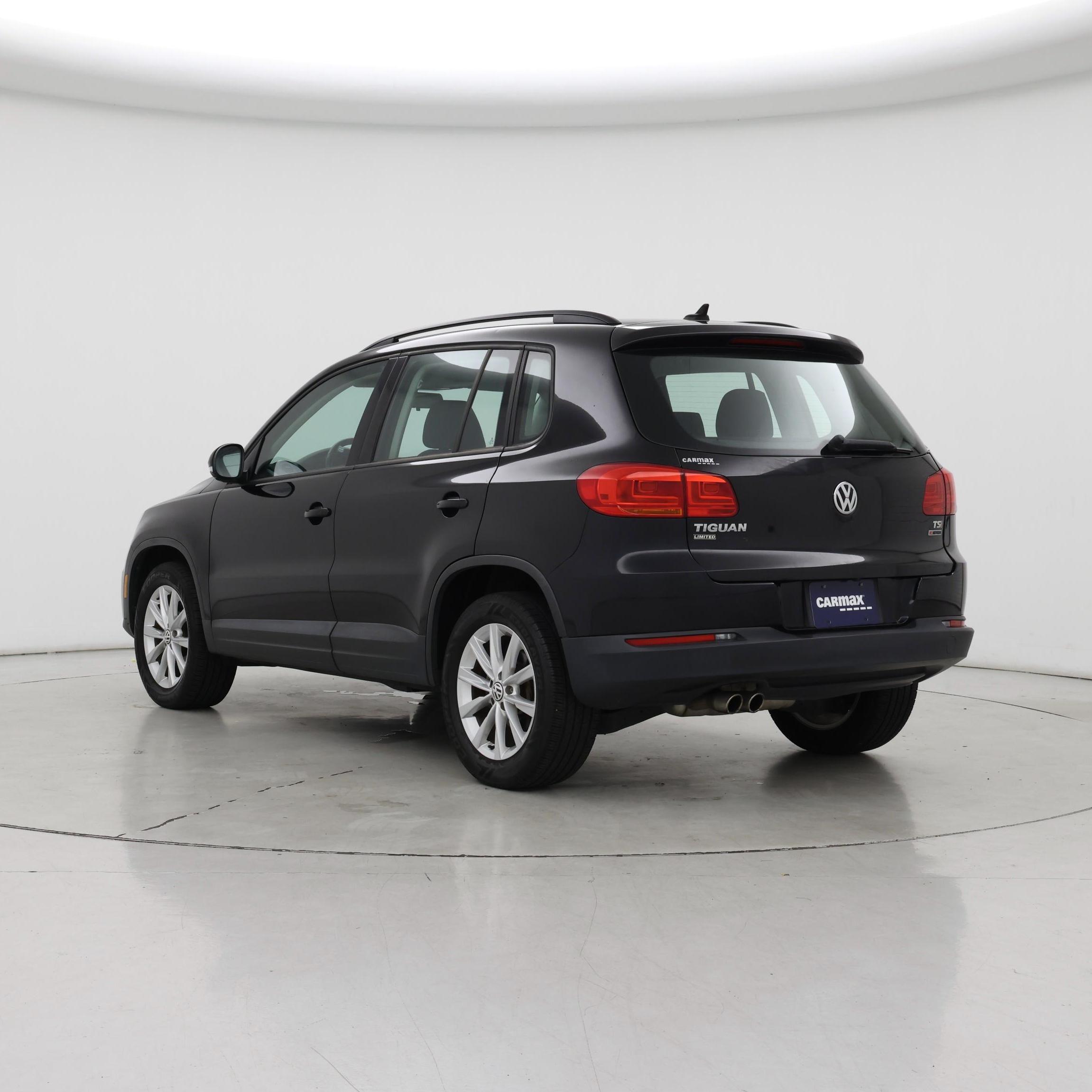 Thumbnail: 2018 Volkswagen Tiguan - 2