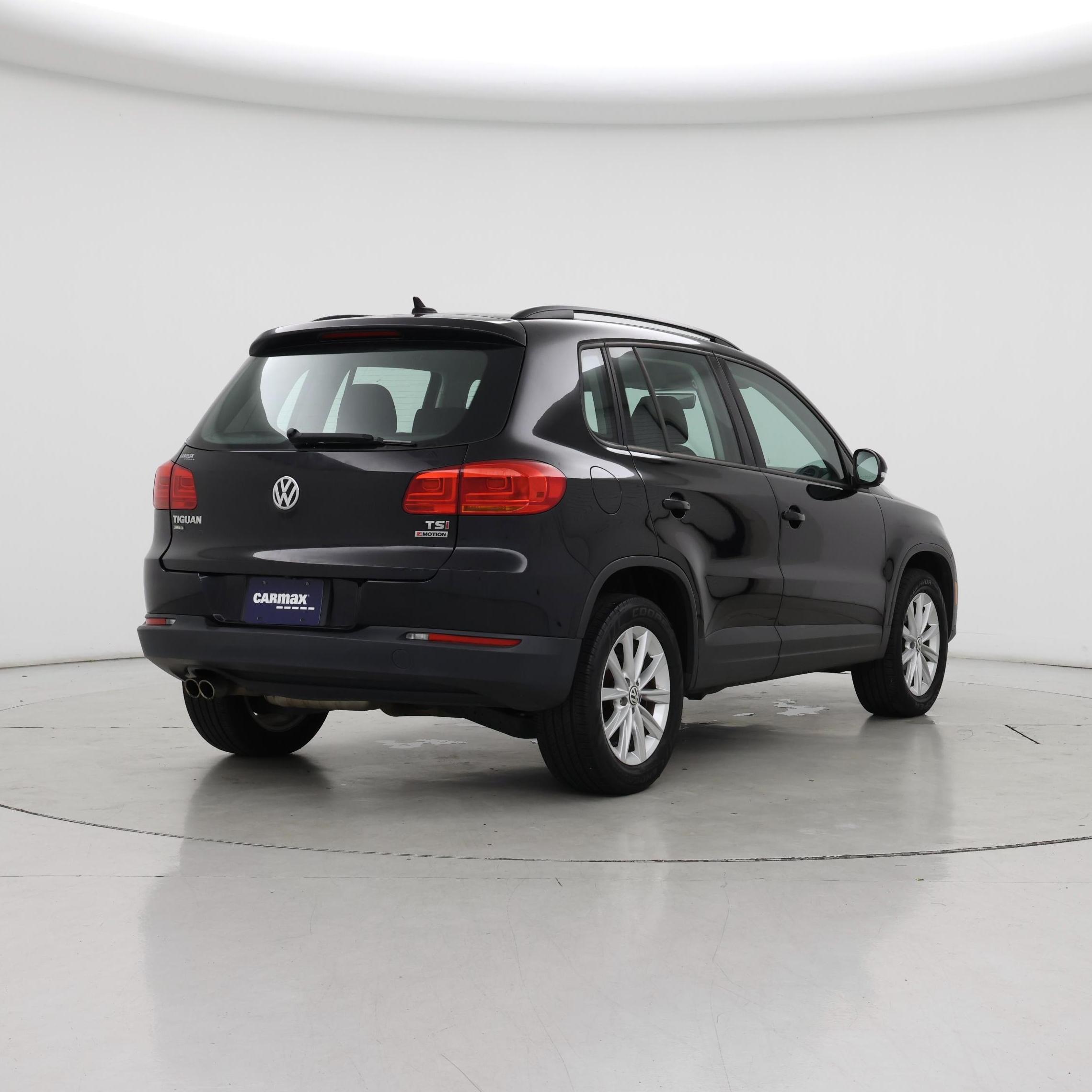 Thumbnail: 2018 Volkswagen Tiguan - 8