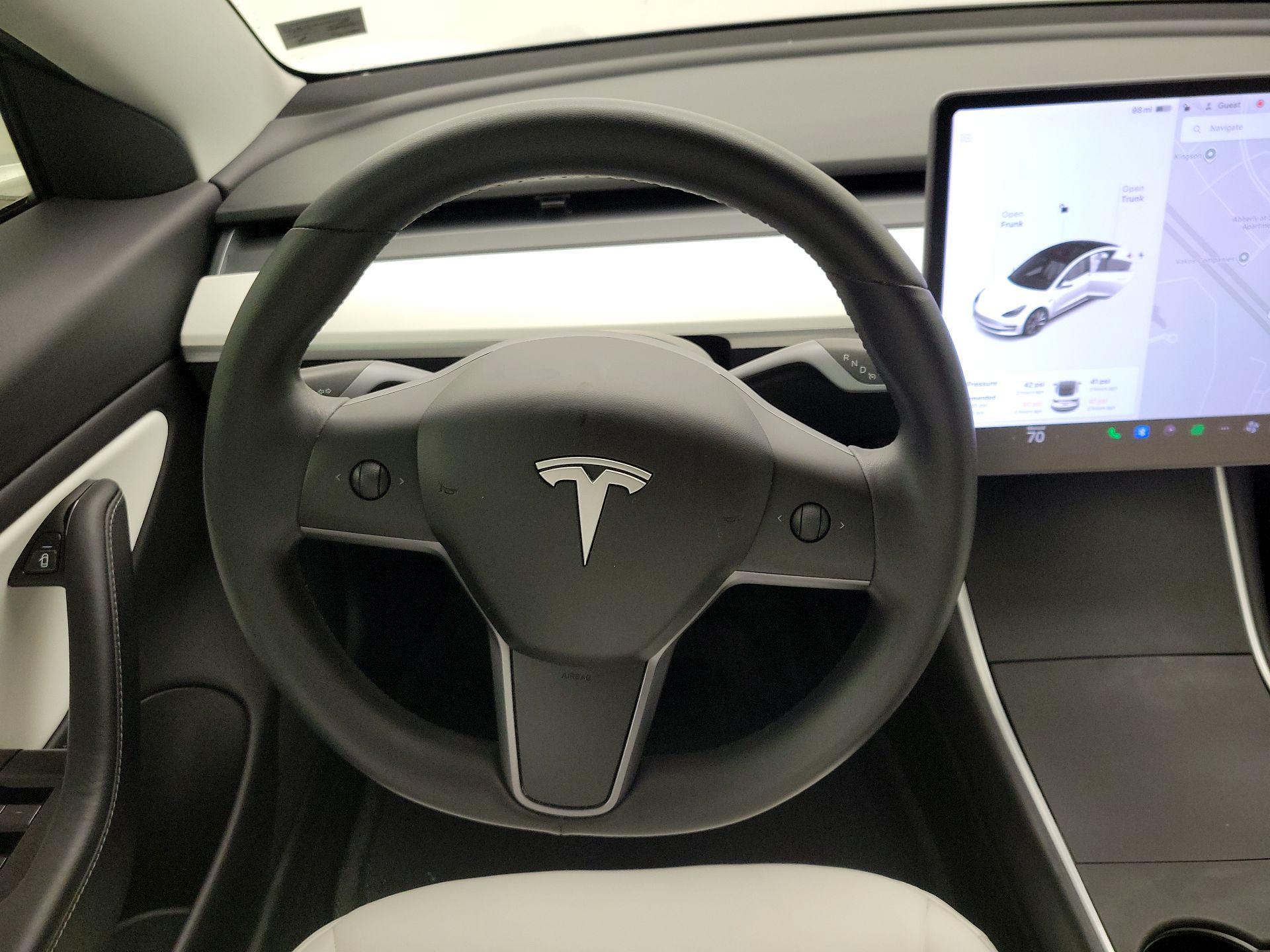 Thumbnail: 2019 Tesla Model 3 - 10