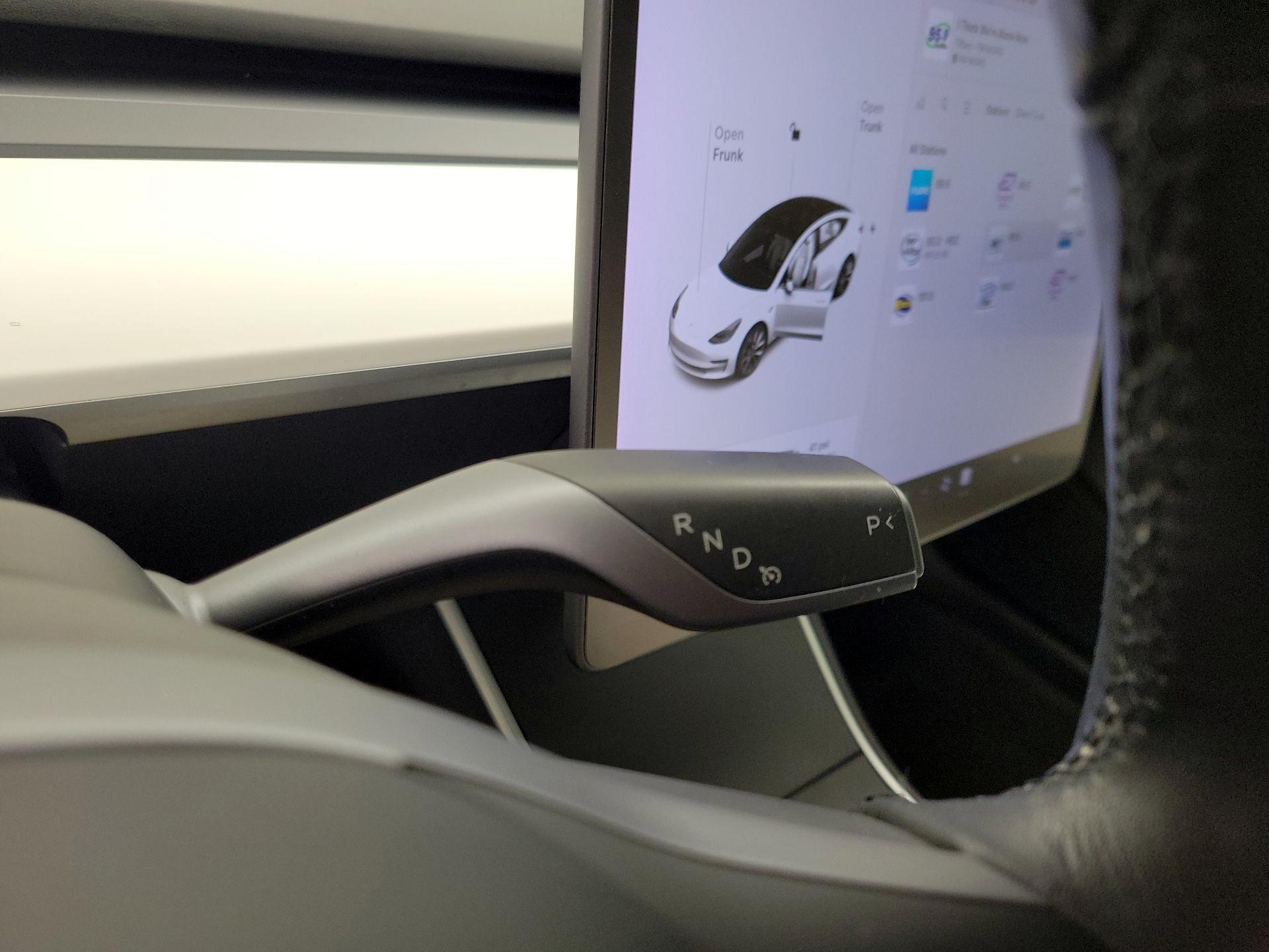 Thumbnail: 2019 Tesla Model 3 - 17