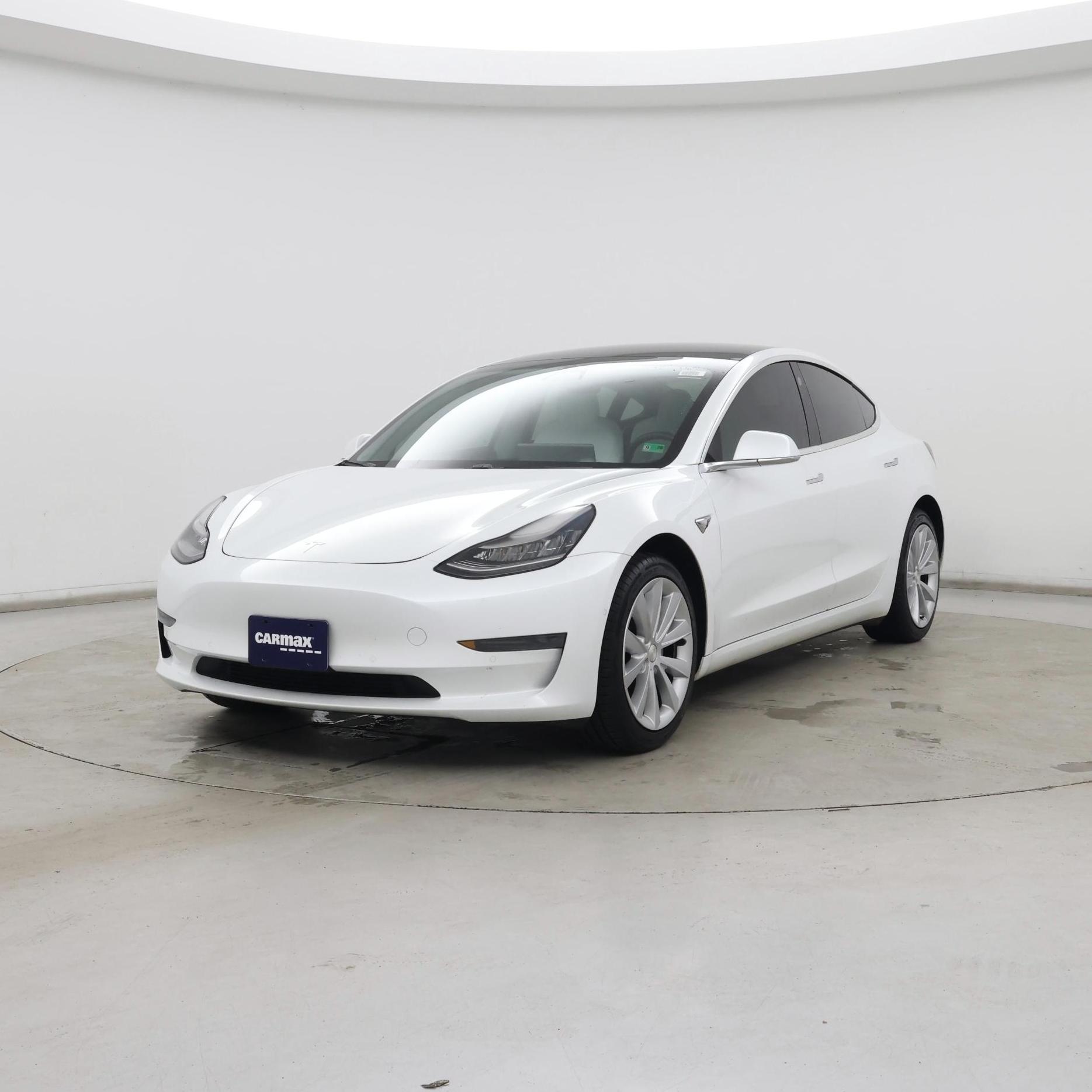 Thumbnail: 2019 Tesla Model 3 - 4