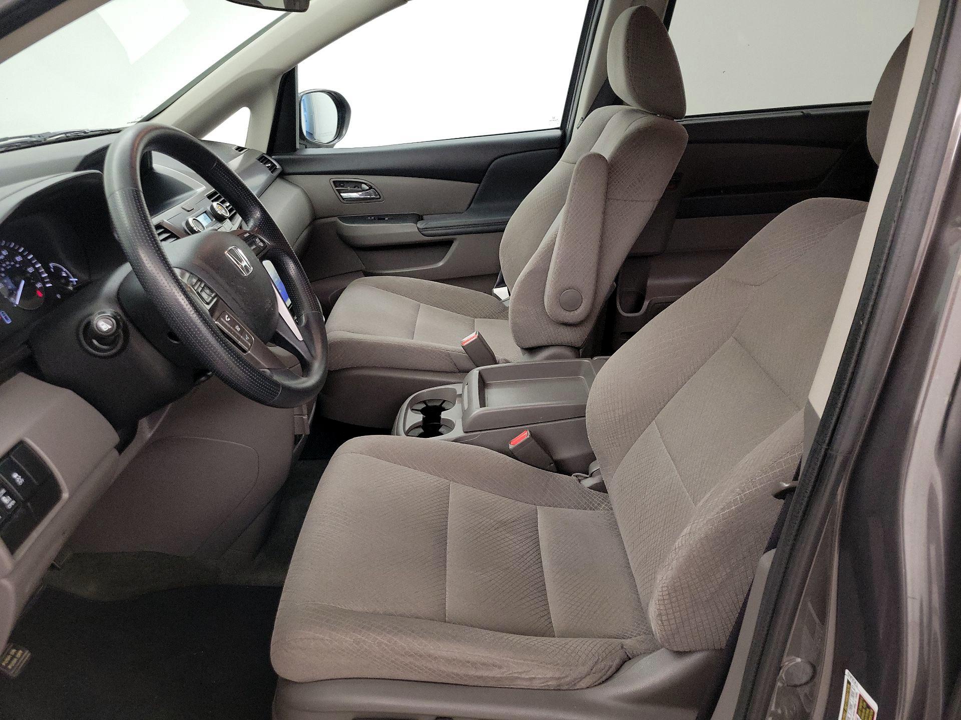 Thumbnail: 2017 Honda Odyssey - 11