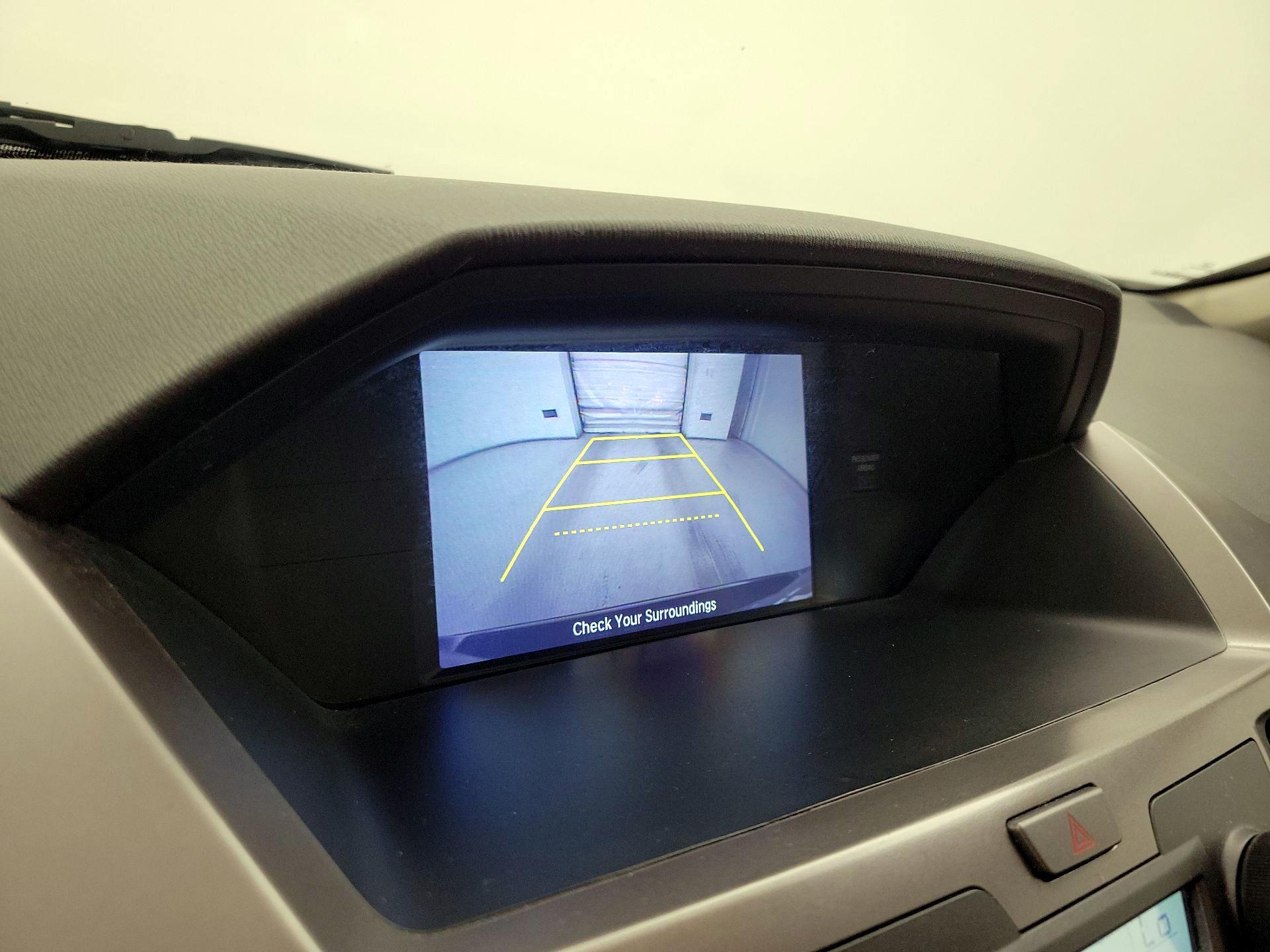 Thumbnail: 2017 Honda Odyssey - 14