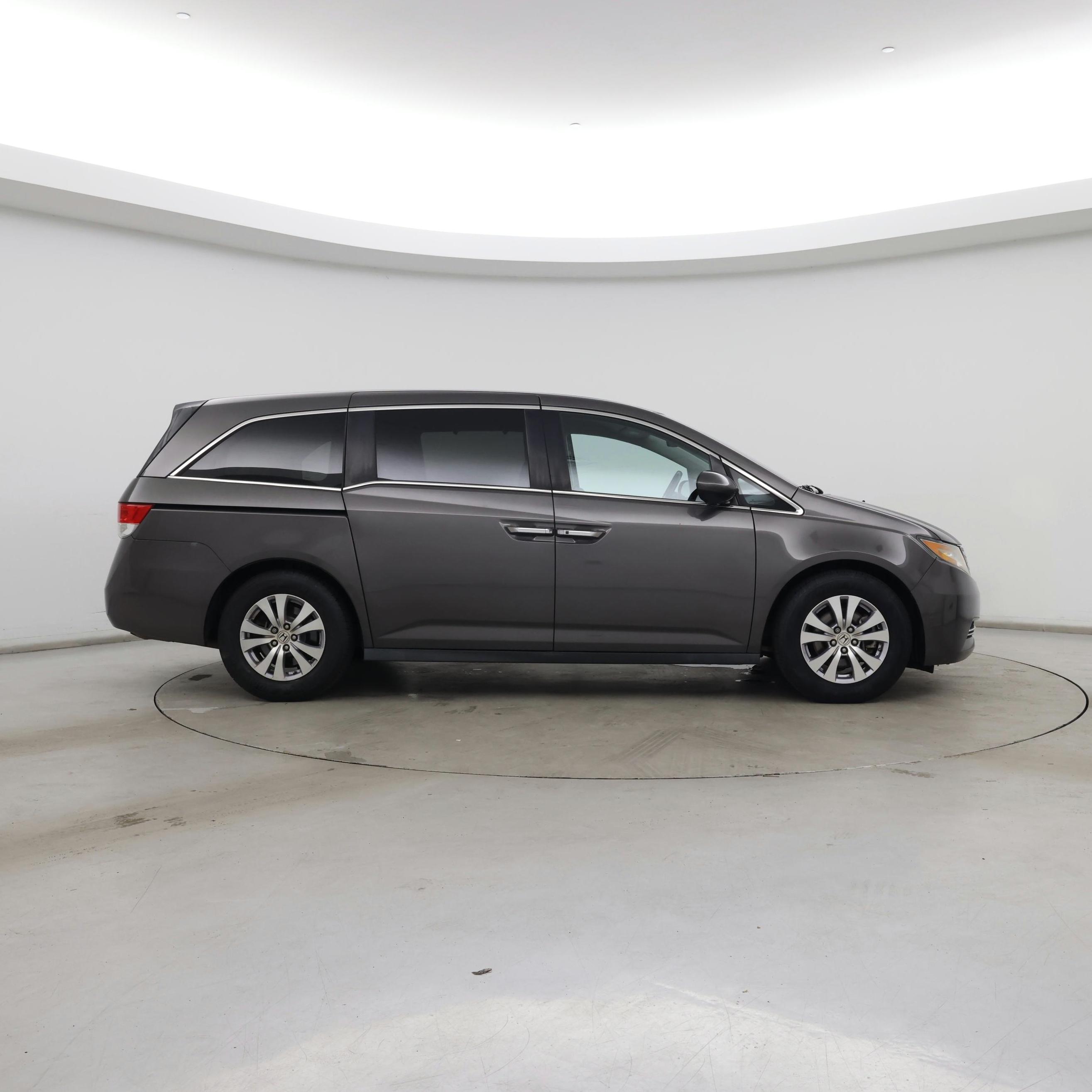 Thumbnail: 2017 Honda Odyssey - 7