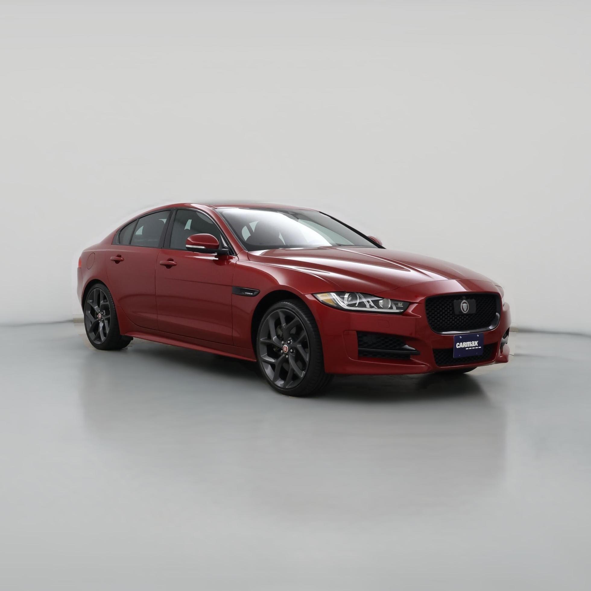 Thumbnail: 2017 Jaguar XE - 1