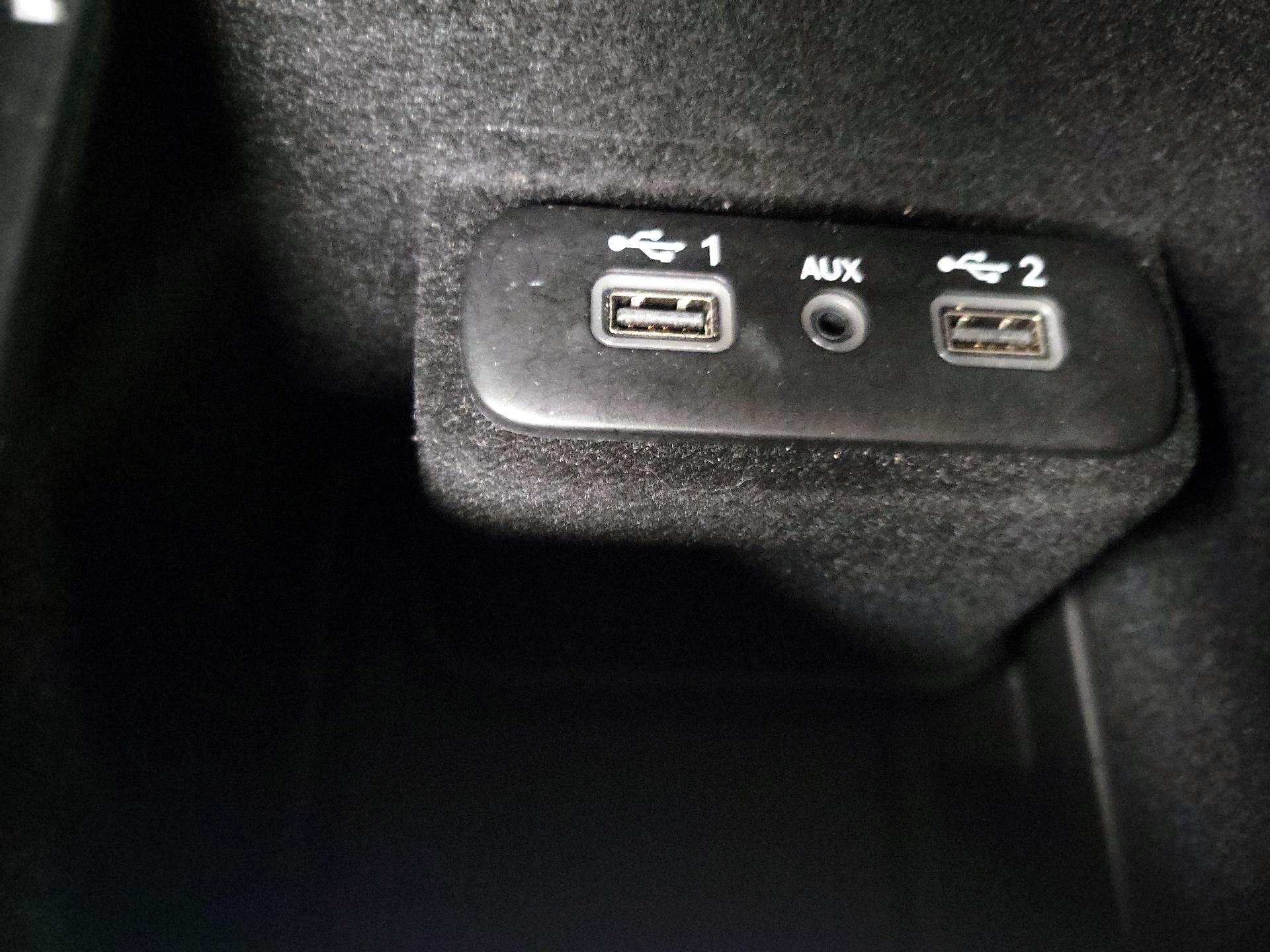 Thumbnail: 2022 Dodge Charger - 19